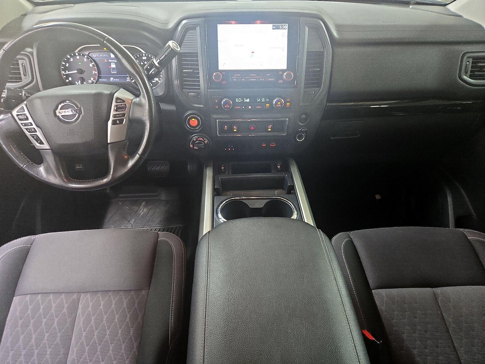 2022 Nissan Titan SV - Photo 10