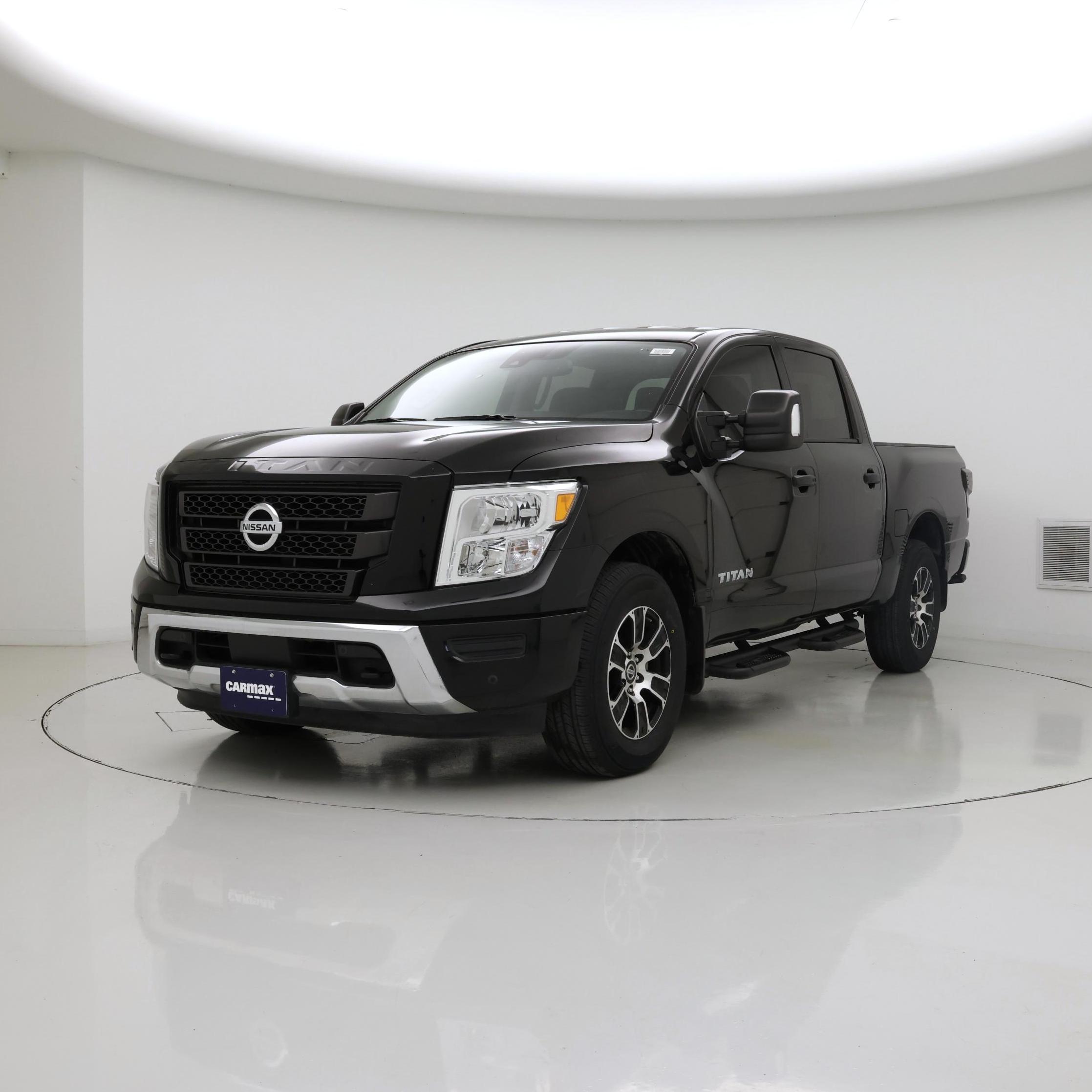 Thumbnail: 2022 Nissan Titan - 4