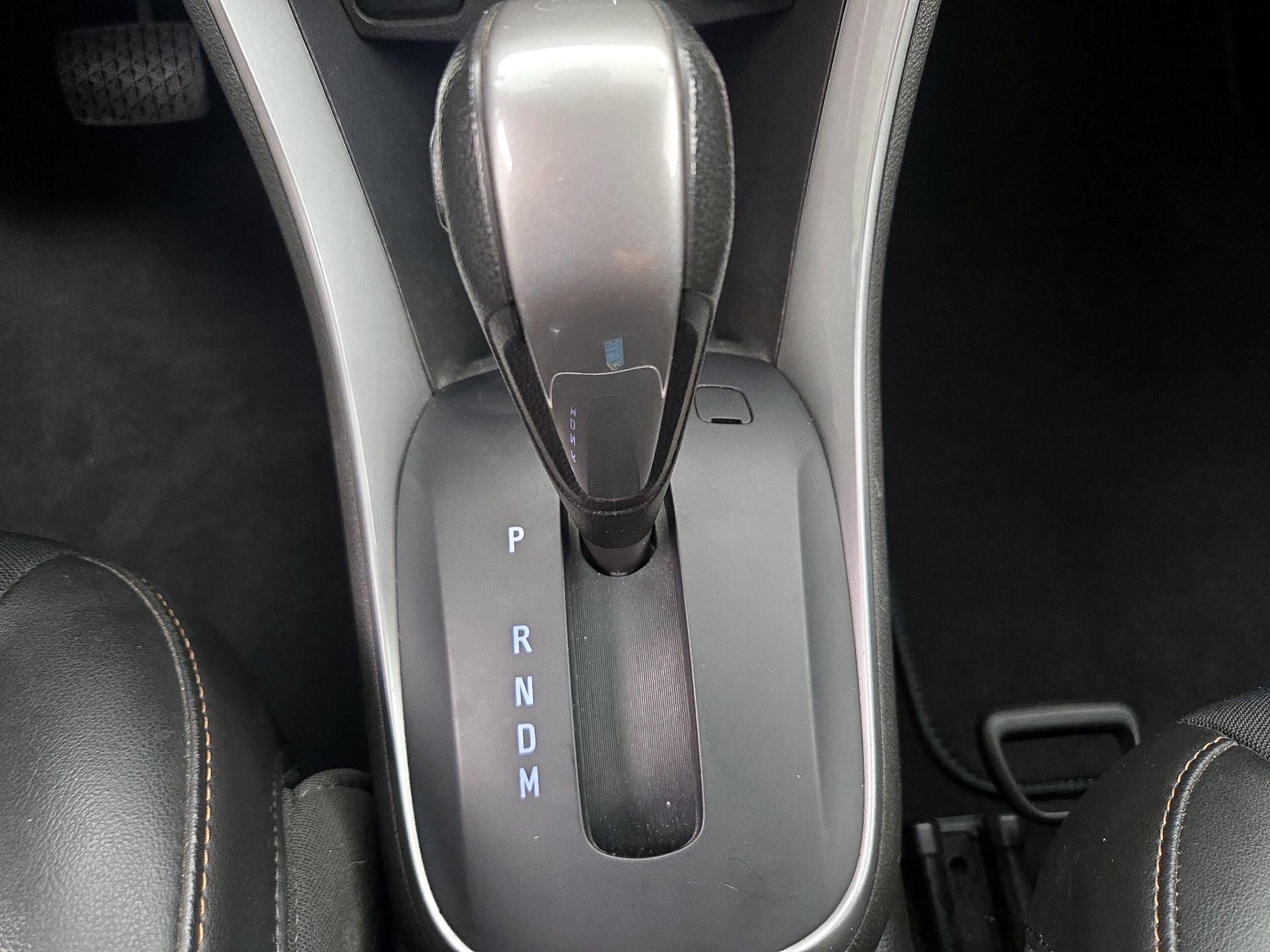 Thumbnail: 2022 Chevrolet Trax - 17