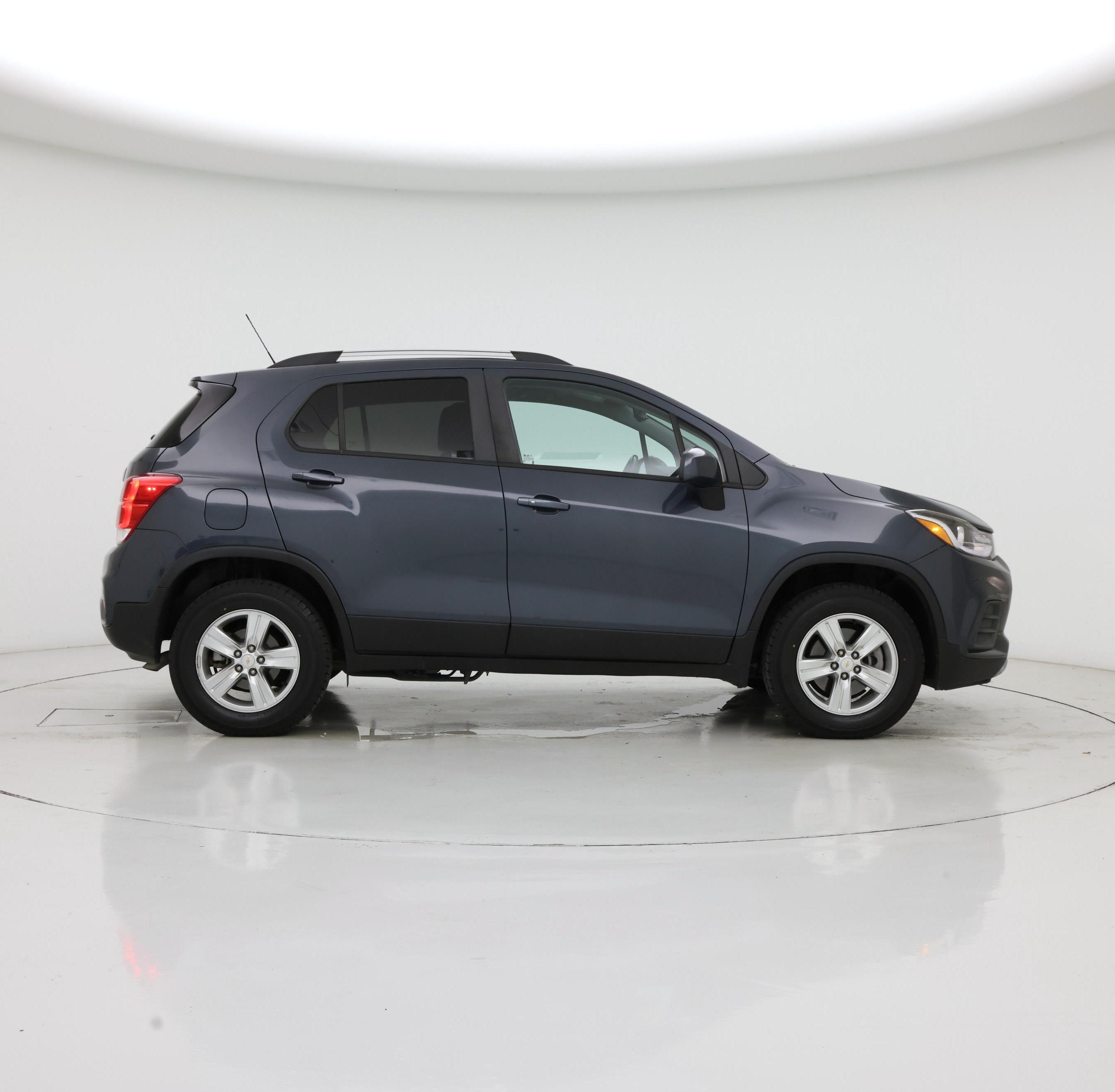 Thumbnail: 2022 Chevrolet Trax - 7