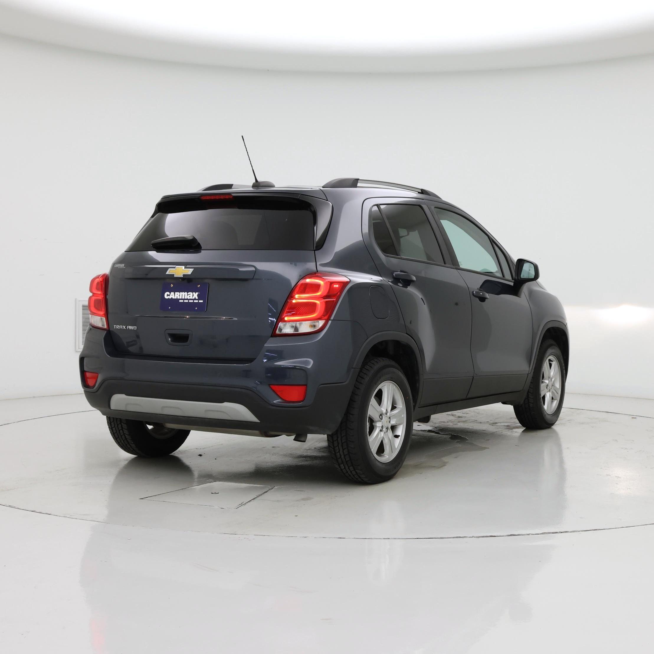 Thumbnail: 2022 Chevrolet Trax - 8