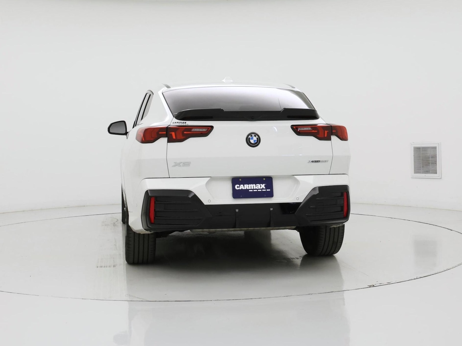2024 BMW X2 28i - Photo 7