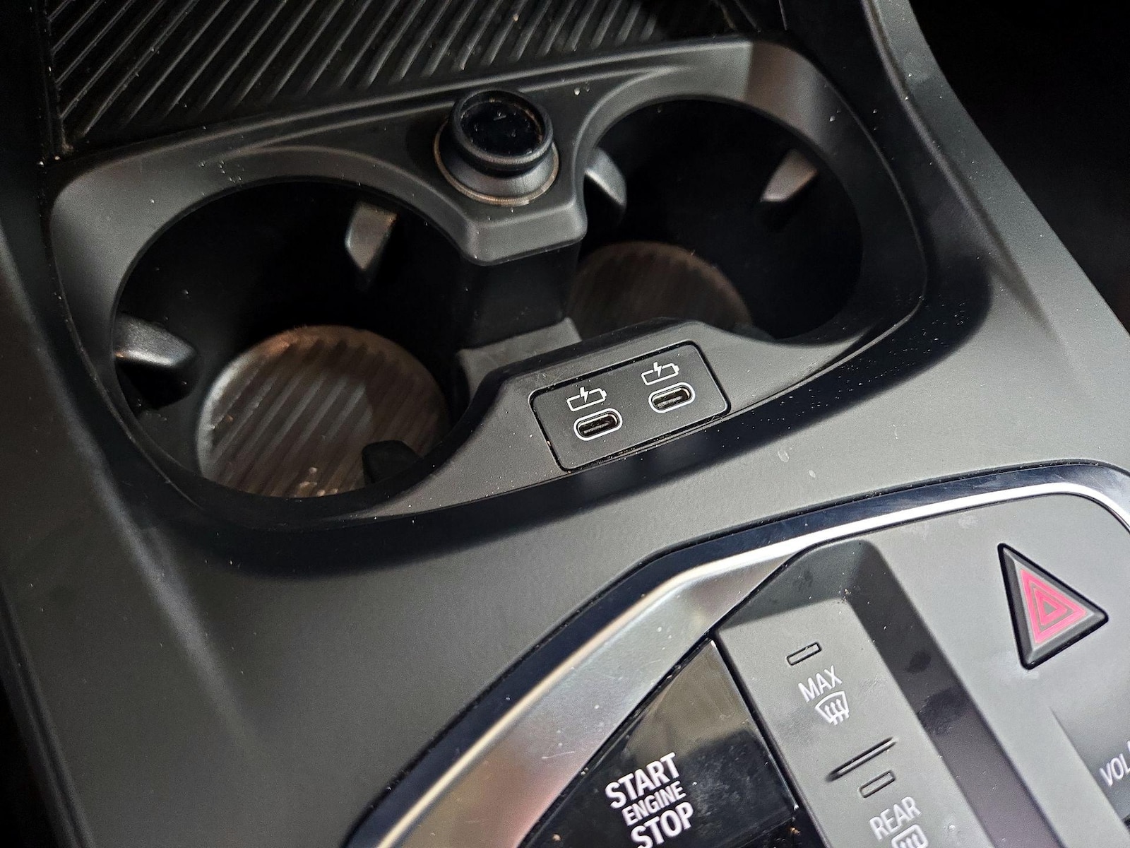2025 BMW 2 Series 228 - Photo 18