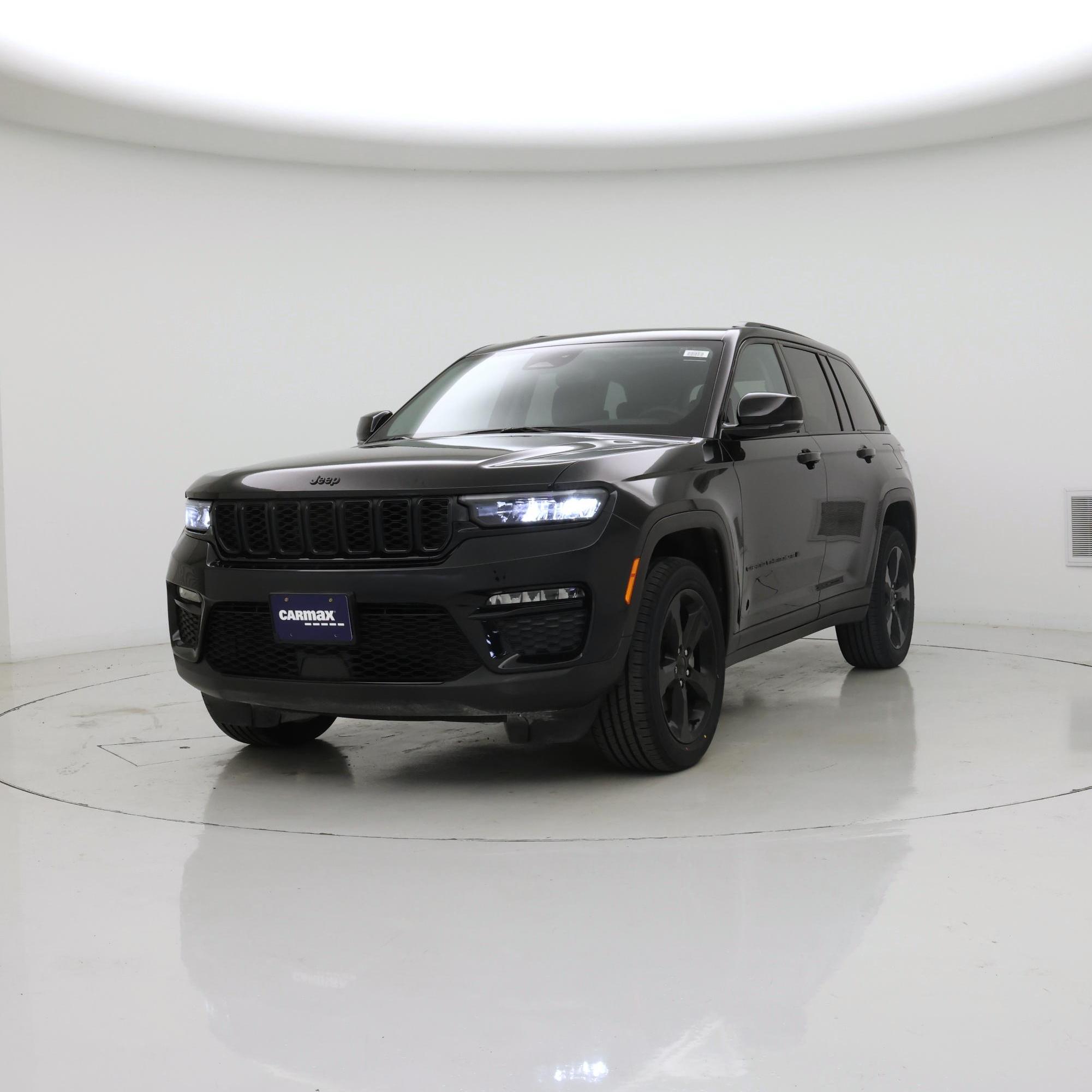 Thumbnail: 2023 Jeep Grand Cherokee - 4
