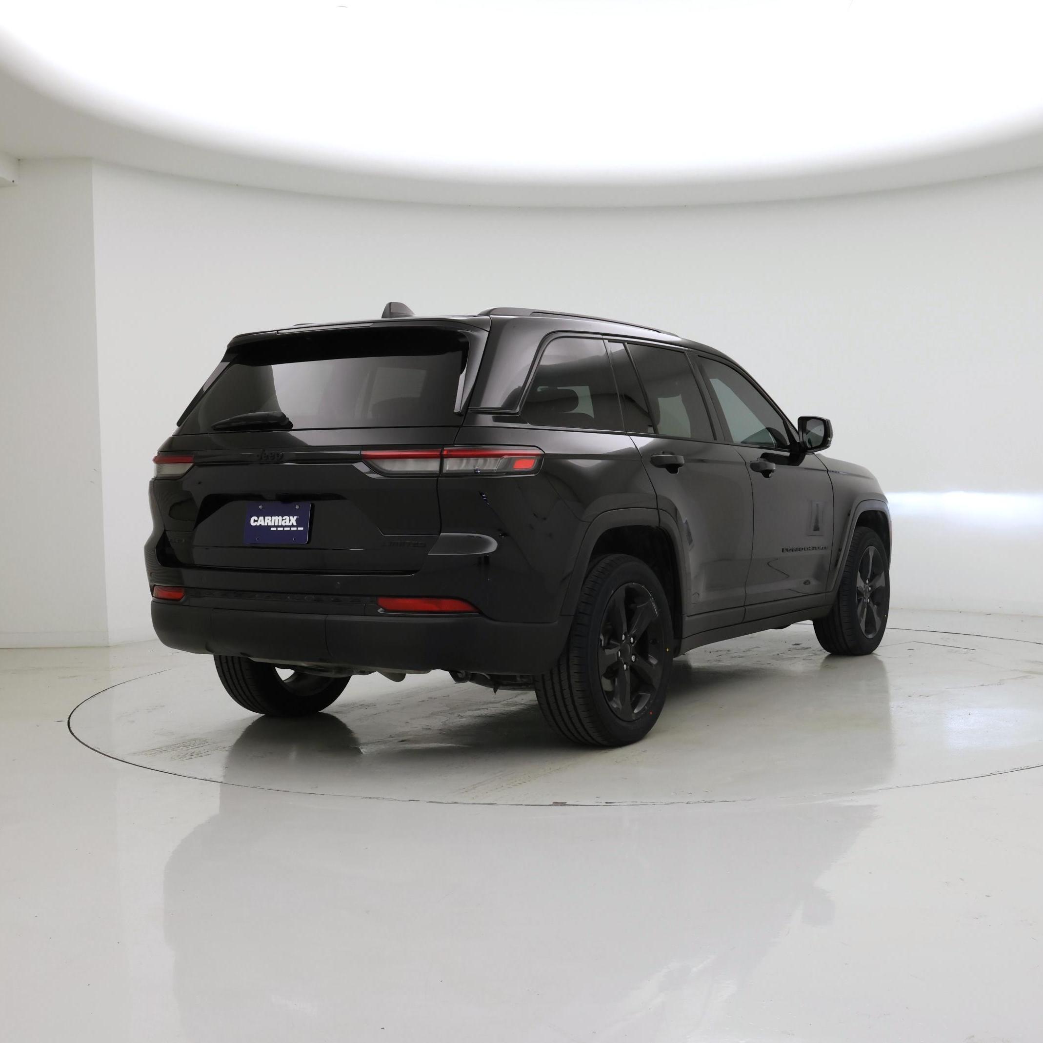 Thumbnail: 2023 Jeep Grand Cherokee - 8