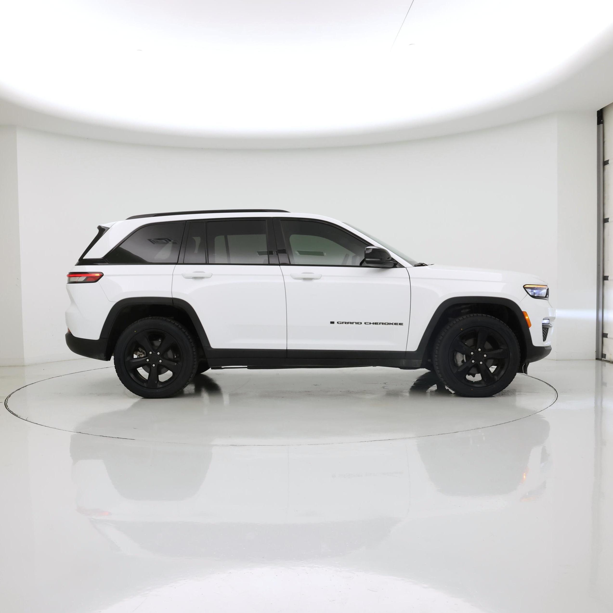Thumbnail: 2024 Jeep Grand Cherokee - 7