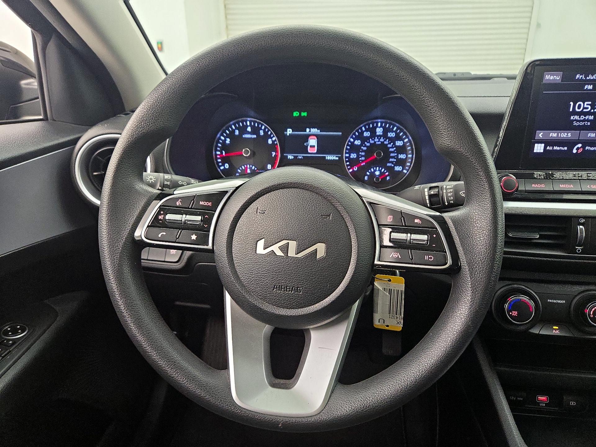 Thumbnail: 2024 Kia Forte - 10