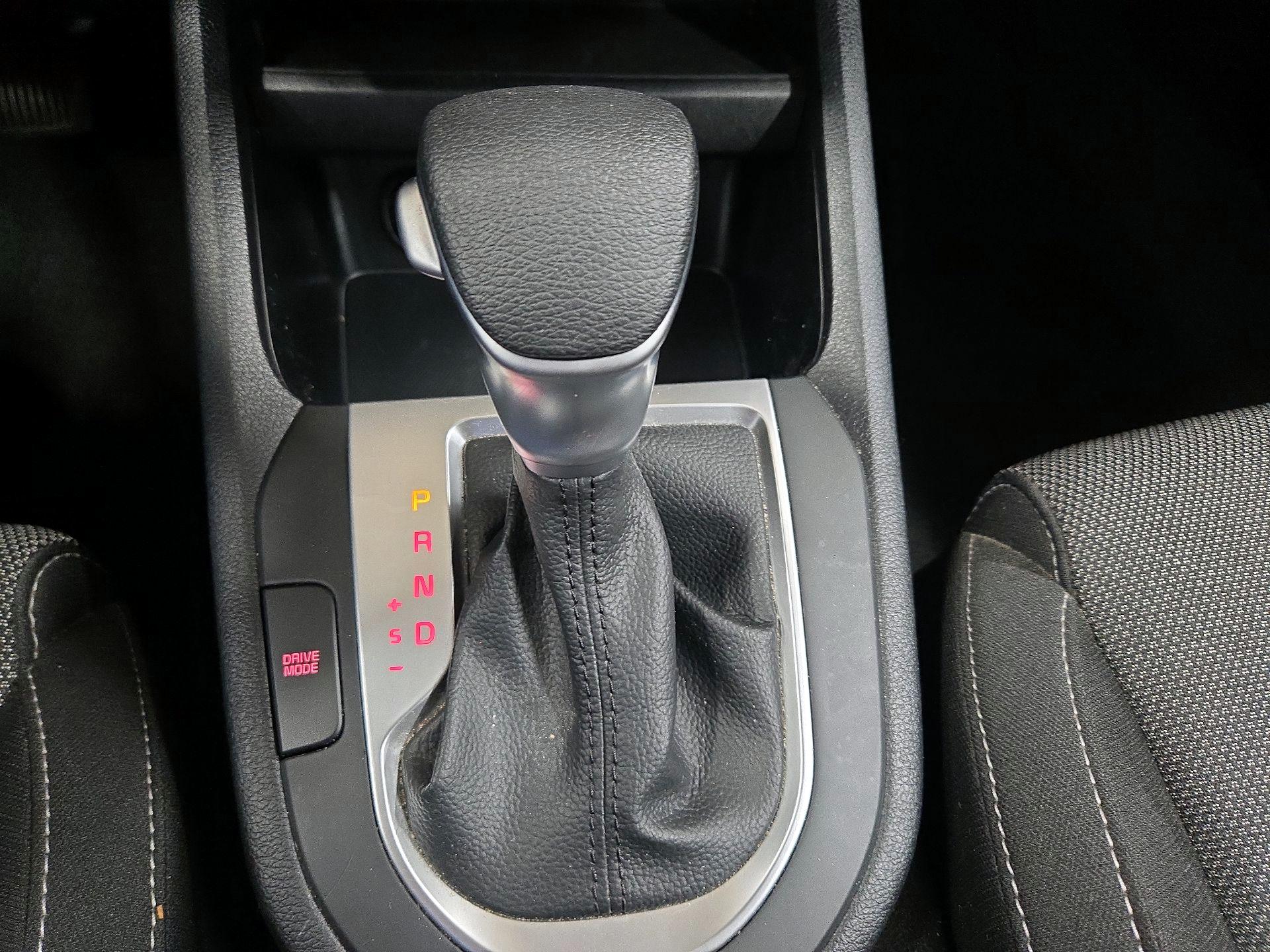 Thumbnail: 2024 Kia Forte - 17