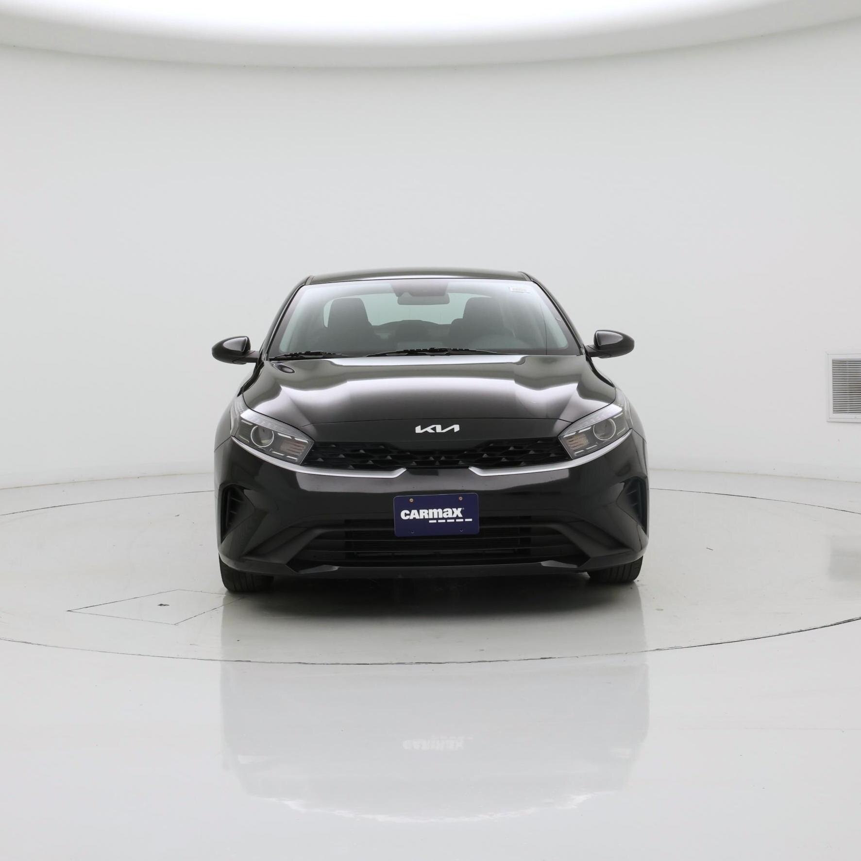 Thumbnail: 2024 Kia Forte - 5