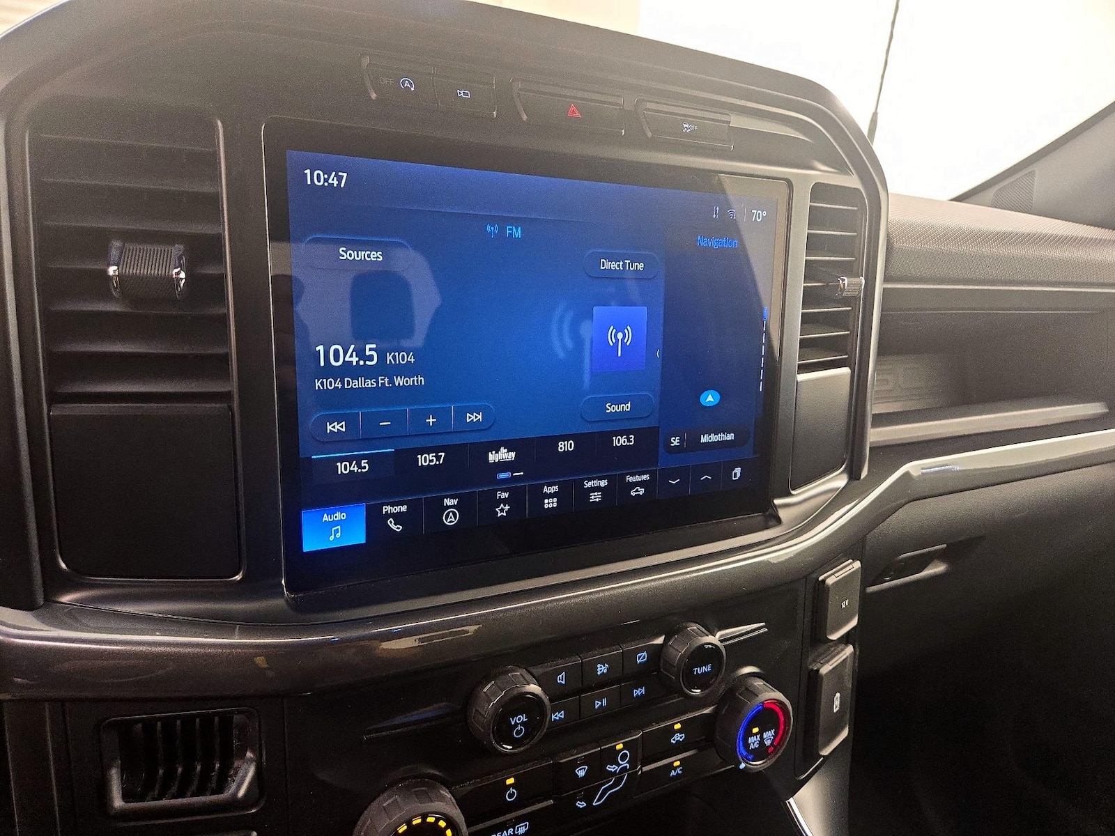 2024 Ford F-150 STX - Photo 17