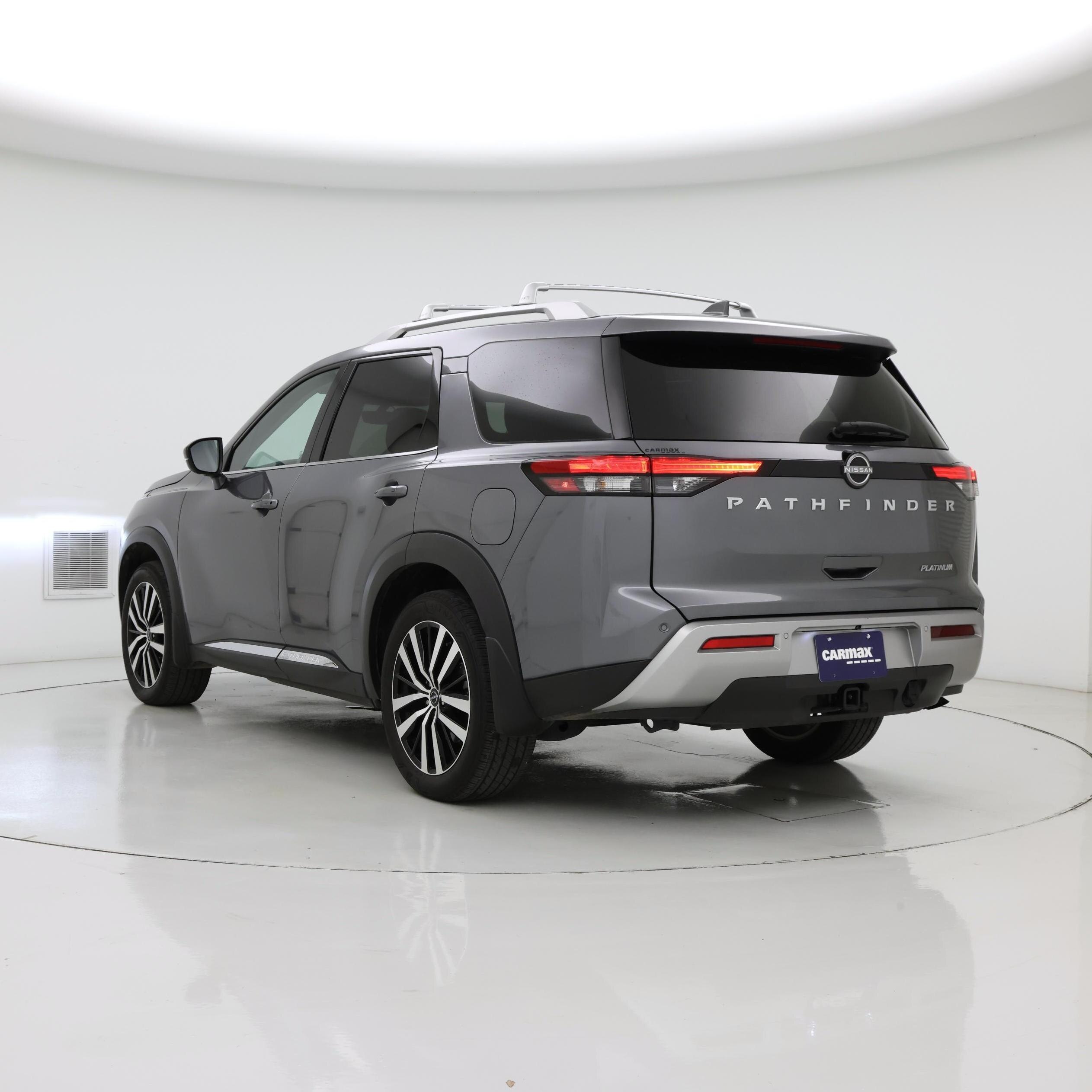Thumbnail: 2025 Nissan Pathfinder - 2