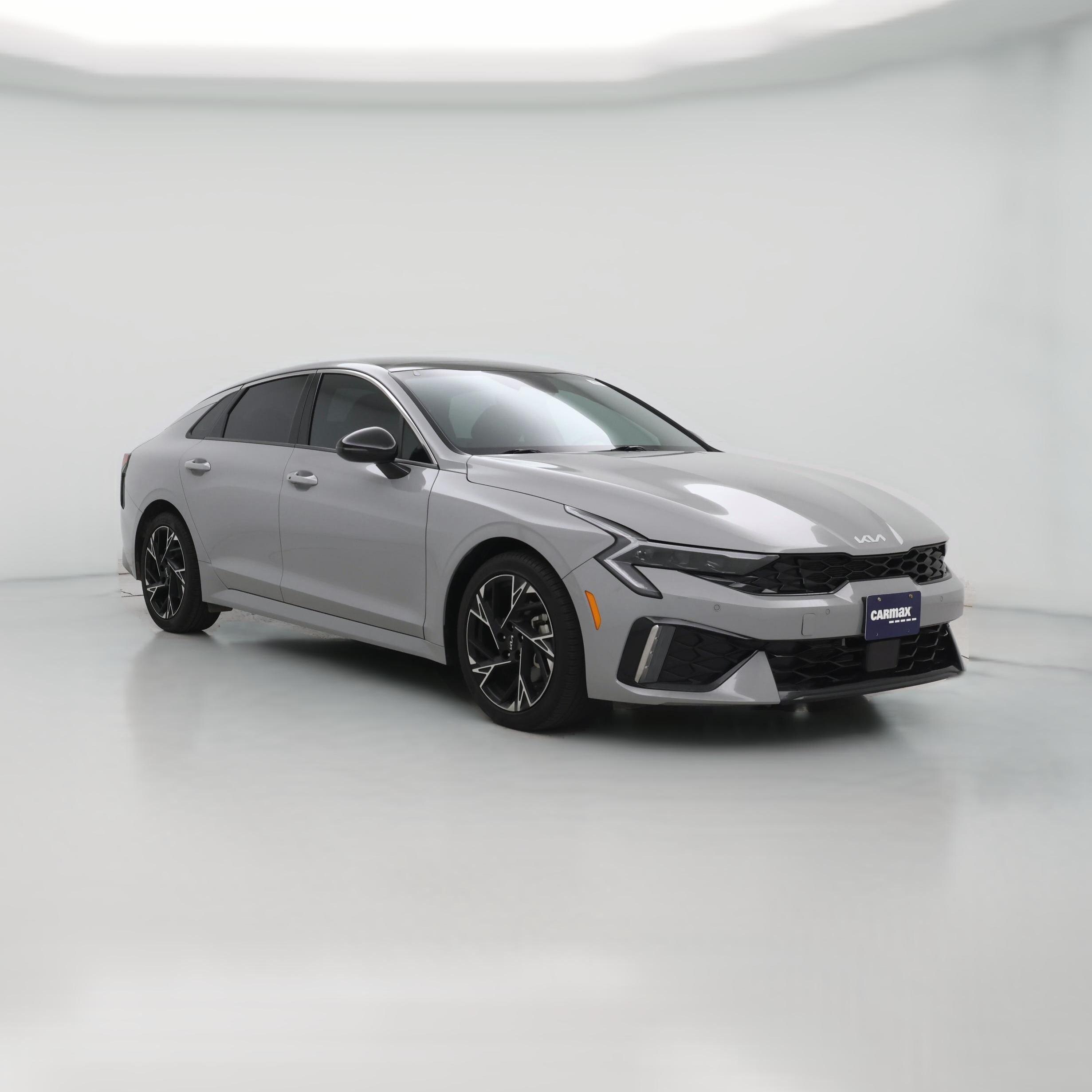 Thumbnail: 2025 Kia K5 - 1