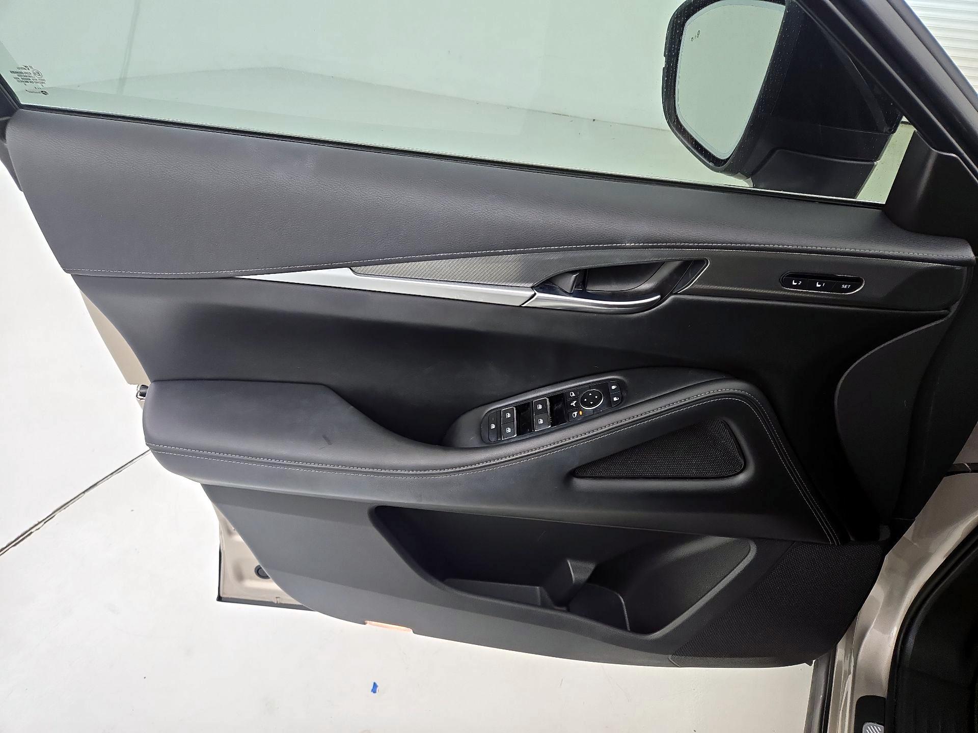 Thumbnail: 2023 INFINITI QX60 - 12