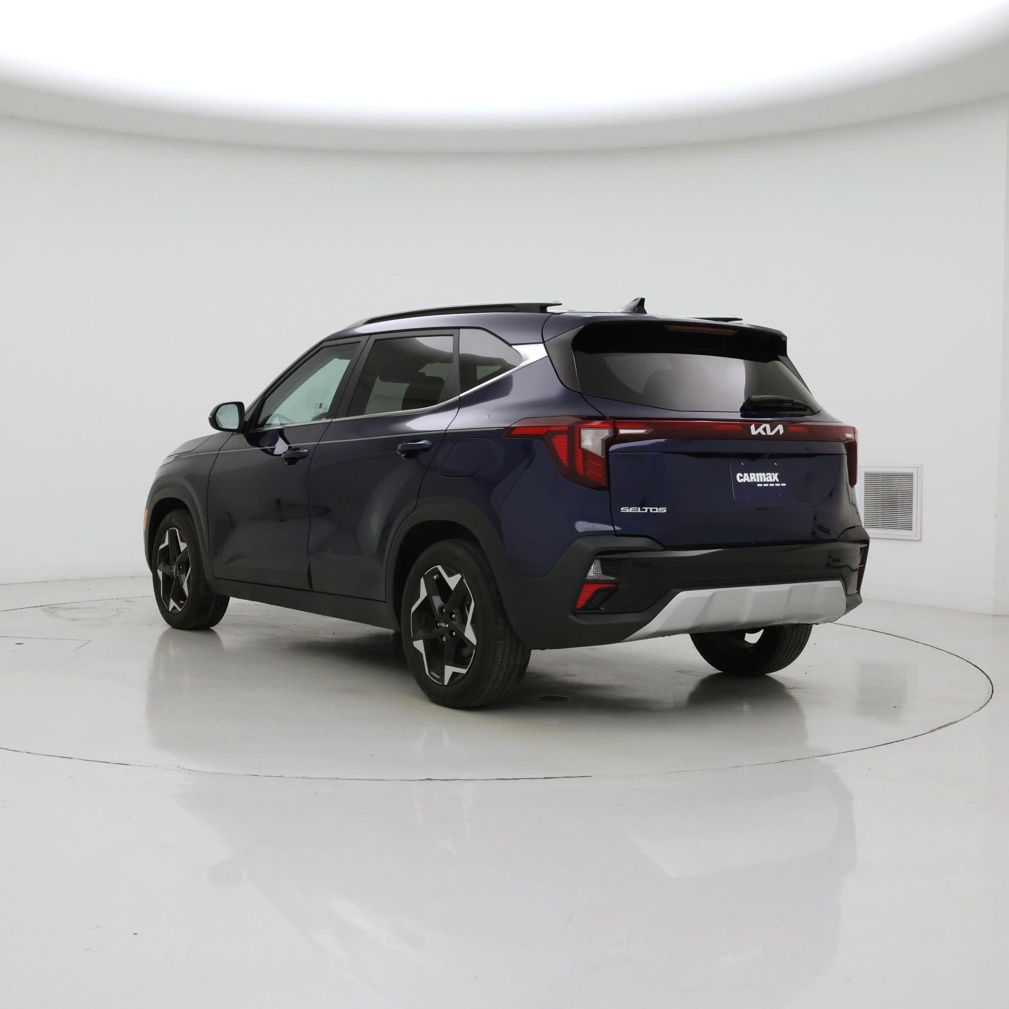 Thumbnail: 2024 Kia Seltos - 2