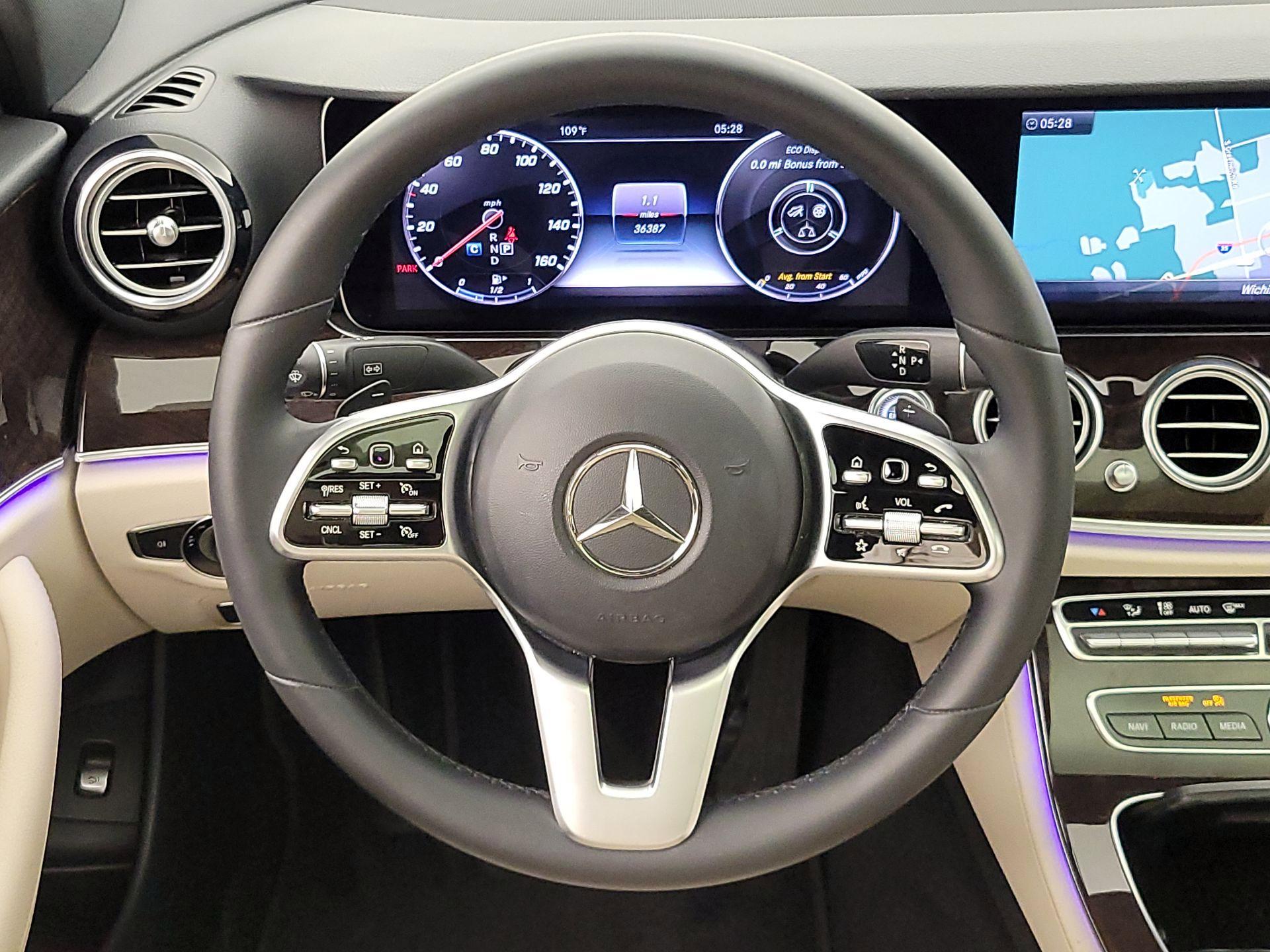 Thumbnail: 2020 Mercedes-Benz E-Class - 10