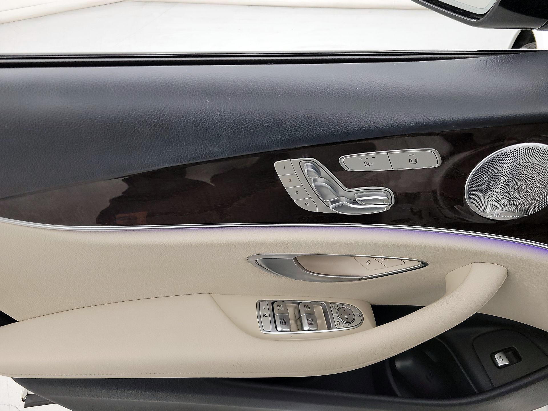 Thumbnail: 2020 Mercedes-Benz E-Class - 12