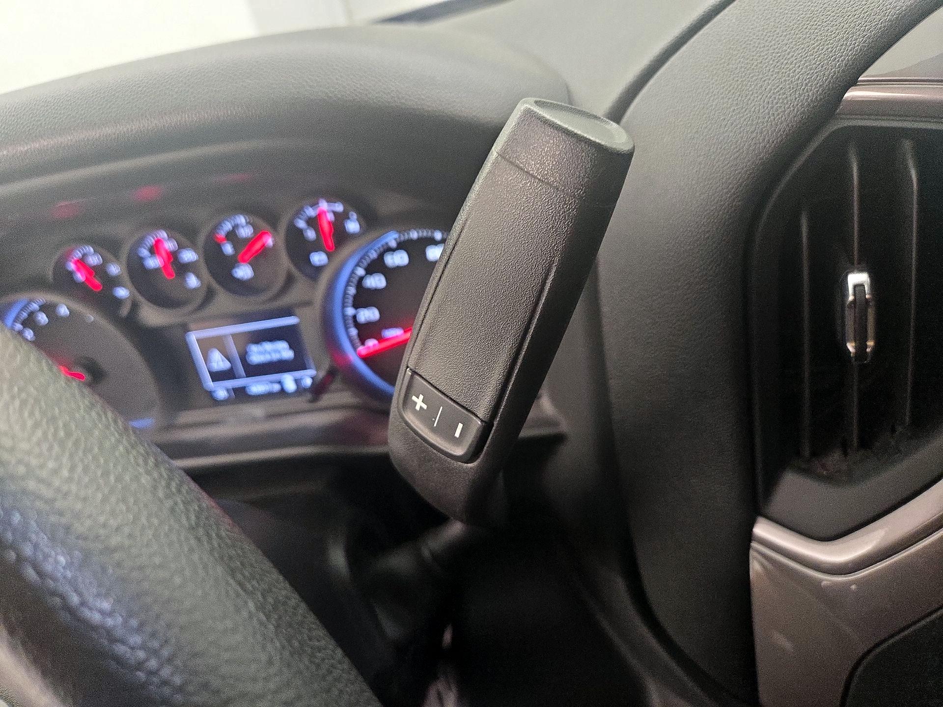 Thumbnail: 2023 Chevrolet Silverado 1500 - 17