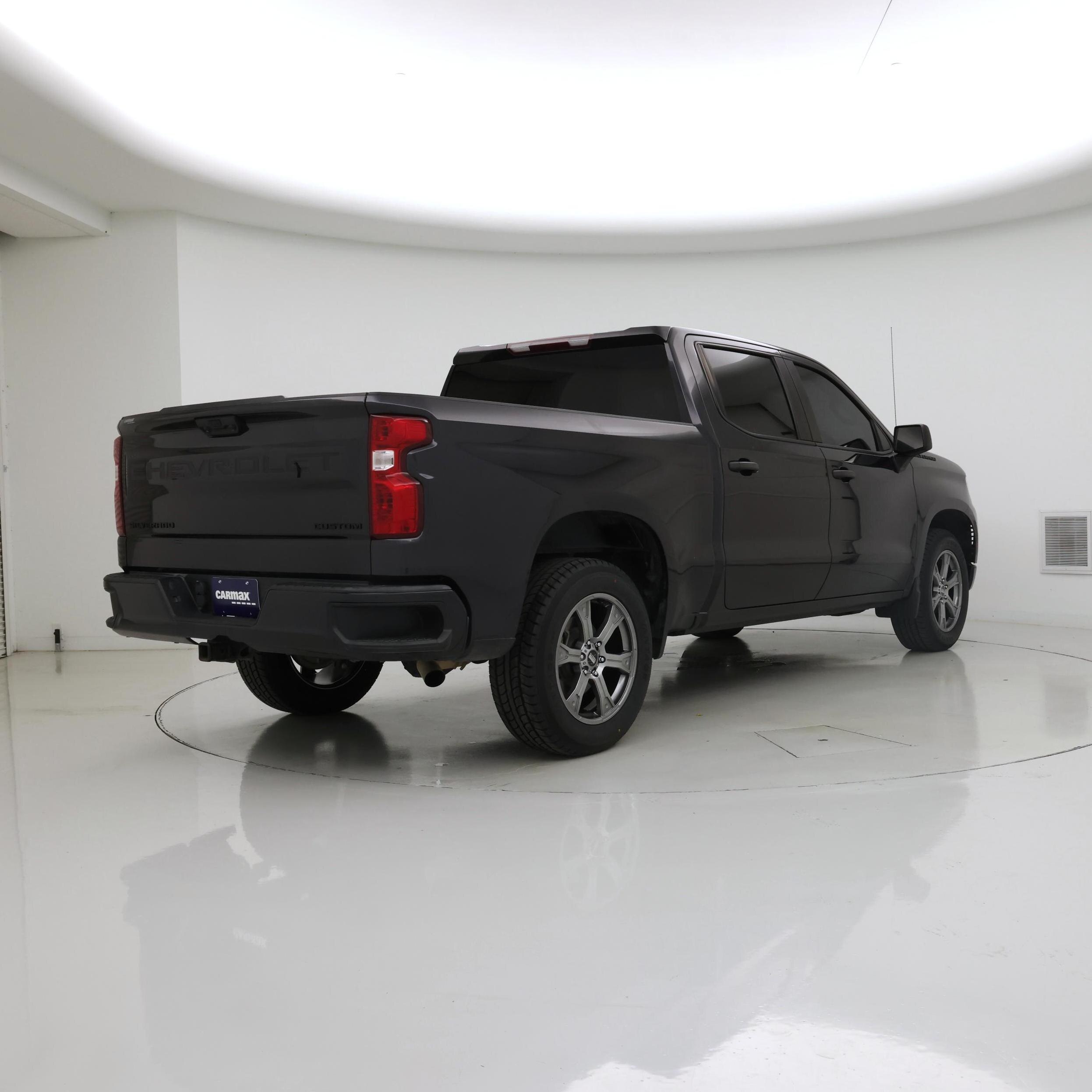 Thumbnail: 2023 Chevrolet Silverado 1500 - 8