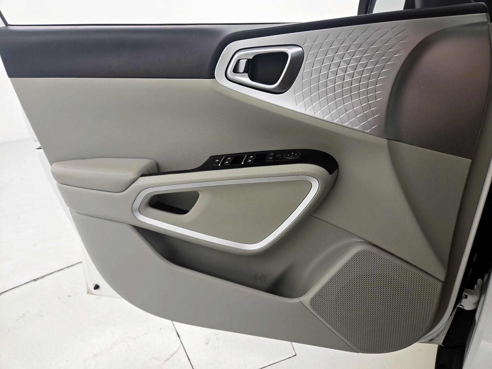 Thumbnail: 2025 Kia Soul - 12