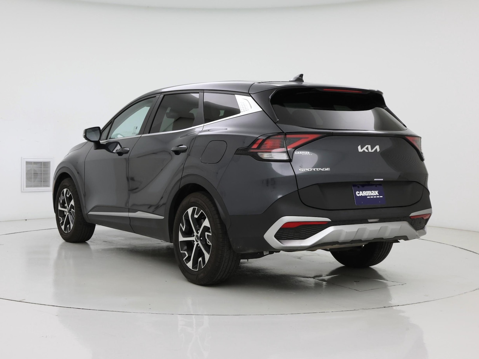 2024 Kia Sportage EX - Photo 3