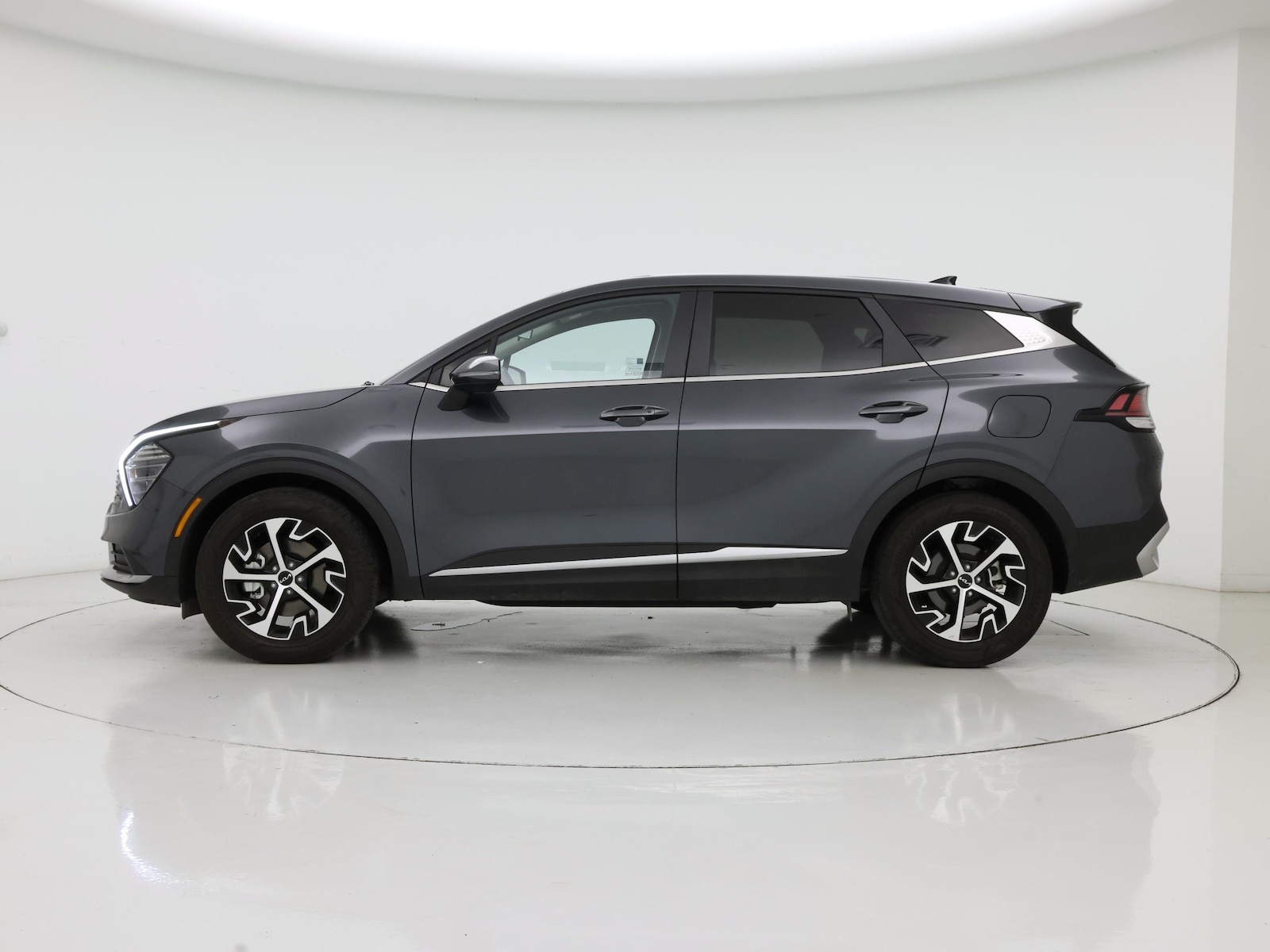 2024 Kia Sportage EX - Photo 4