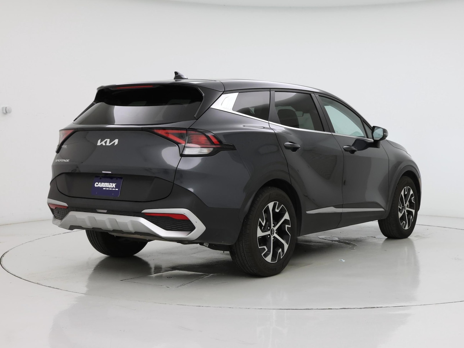 2024 Kia Sportage EX - Photo 9