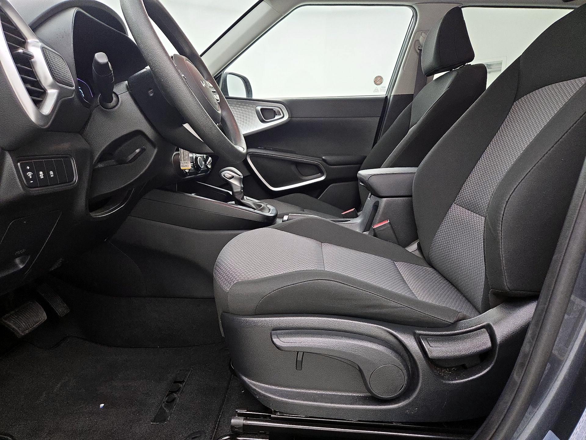 Thumbnail: 2025 Kia Soul - 11