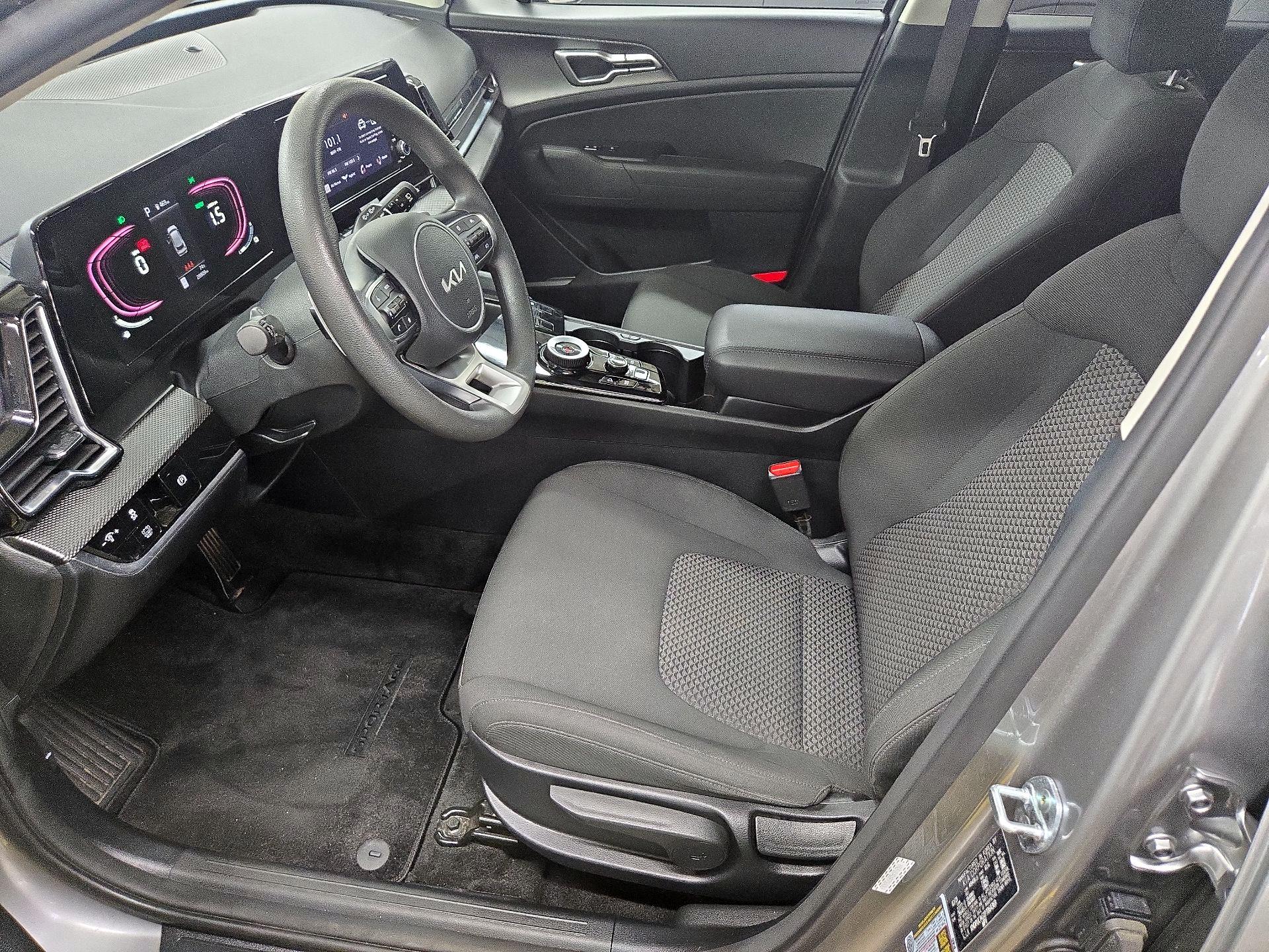 Thumbnail: 2023 Kia Sportage - 11