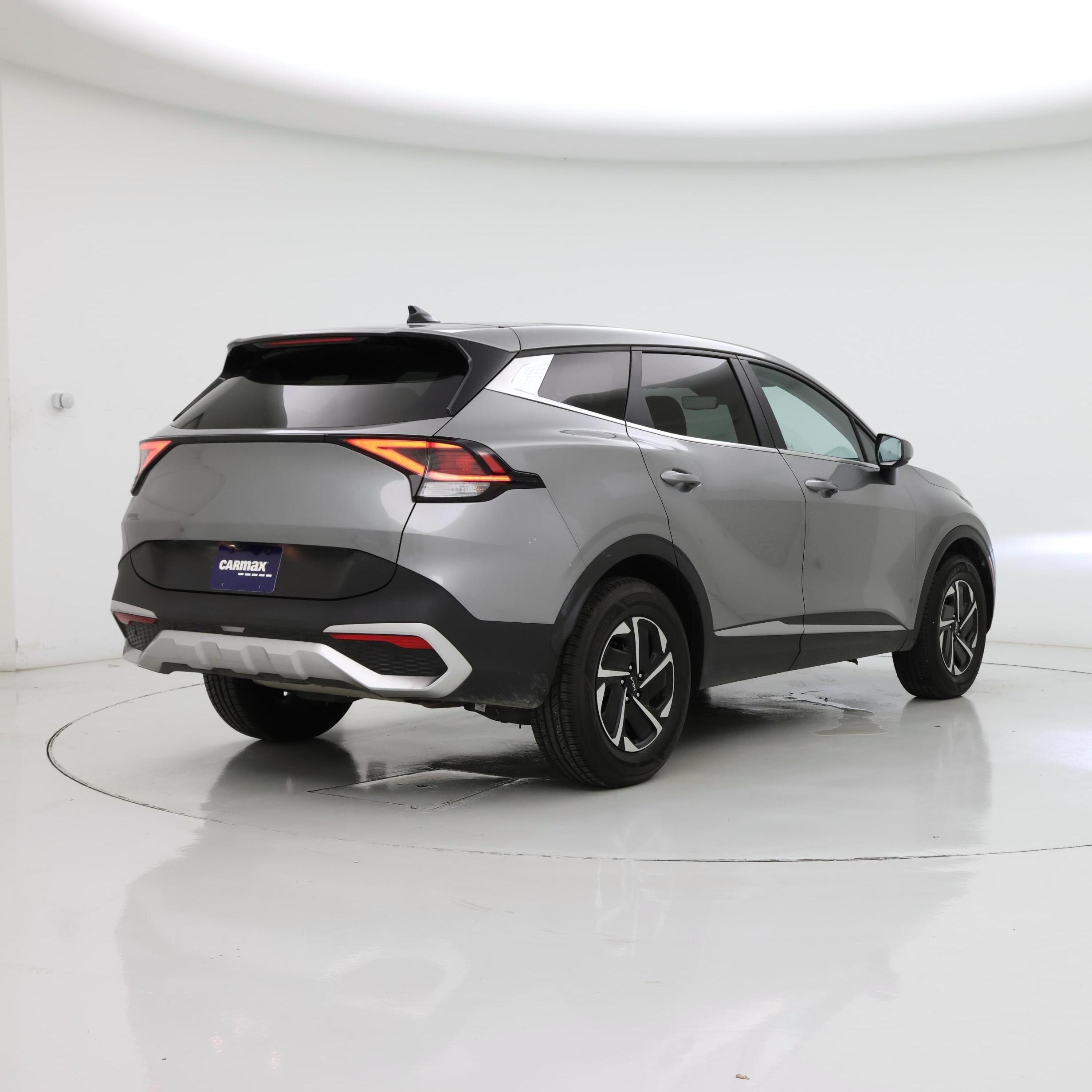 Thumbnail: 2023 Kia Sportage - 8
