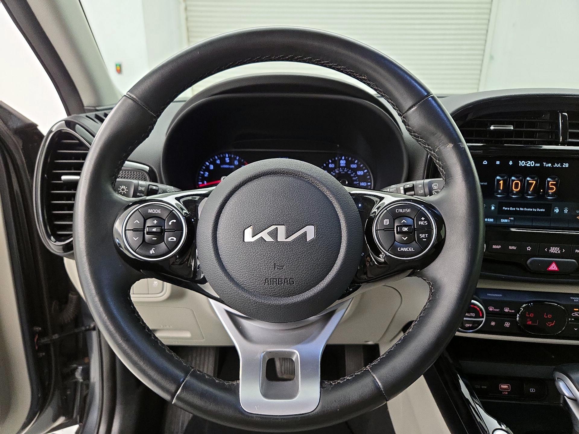 Thumbnail: 2022 Kia Soul - 10
