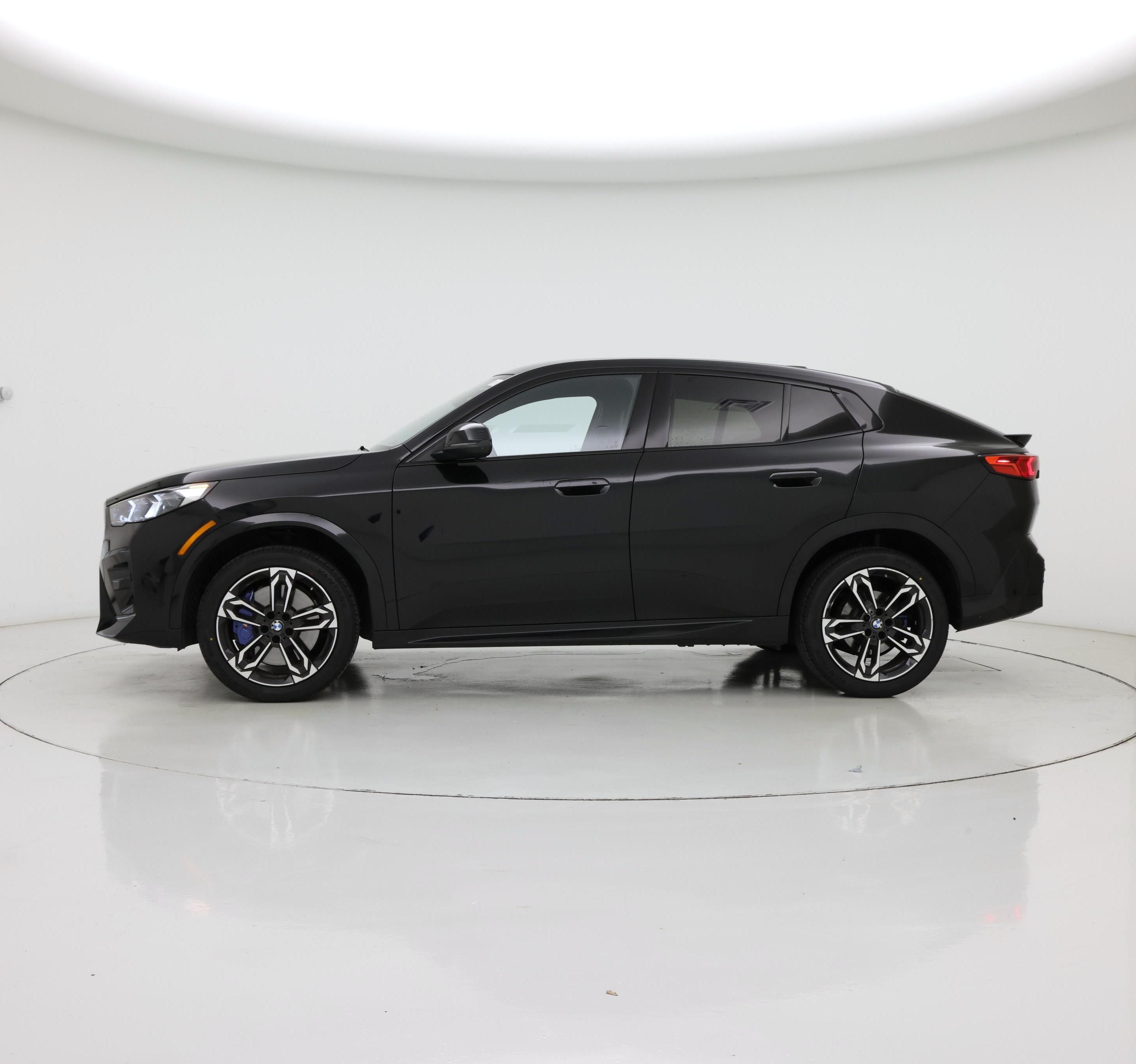 Thumbnail: 2025 BMW X2 - 3