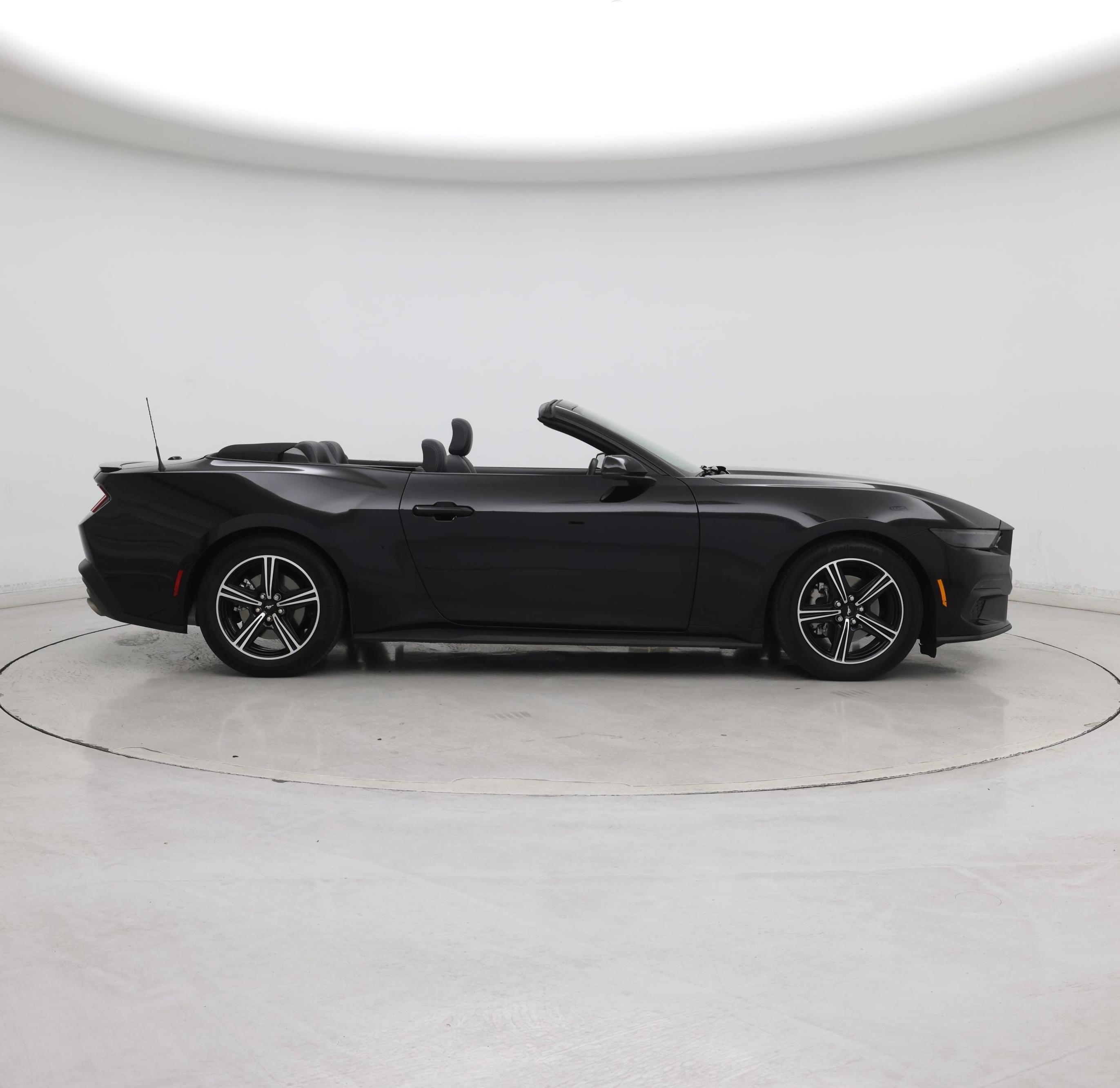 Thumbnail: 2025 Ford Mustang - 7