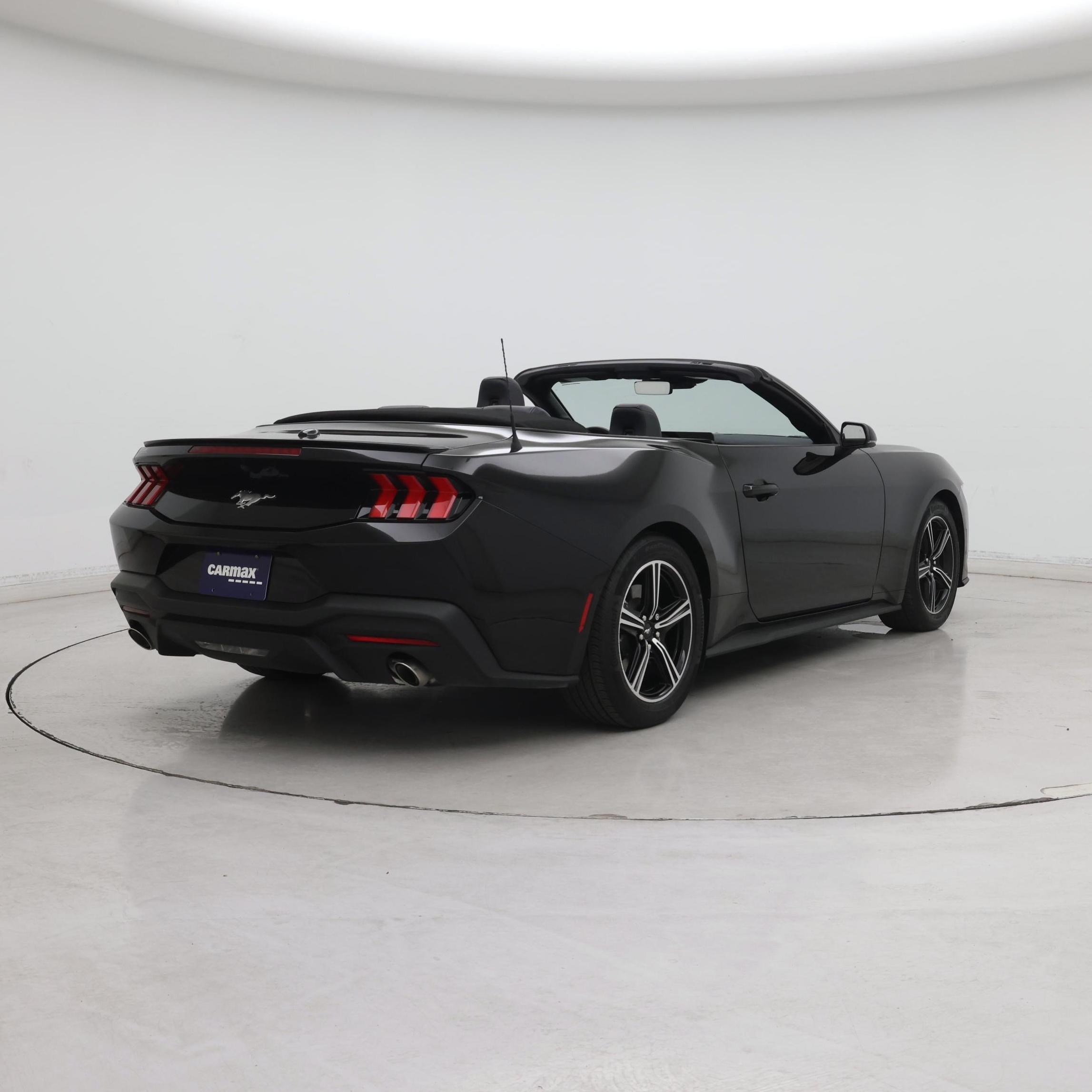 Thumbnail: 2025 Ford Mustang - 8