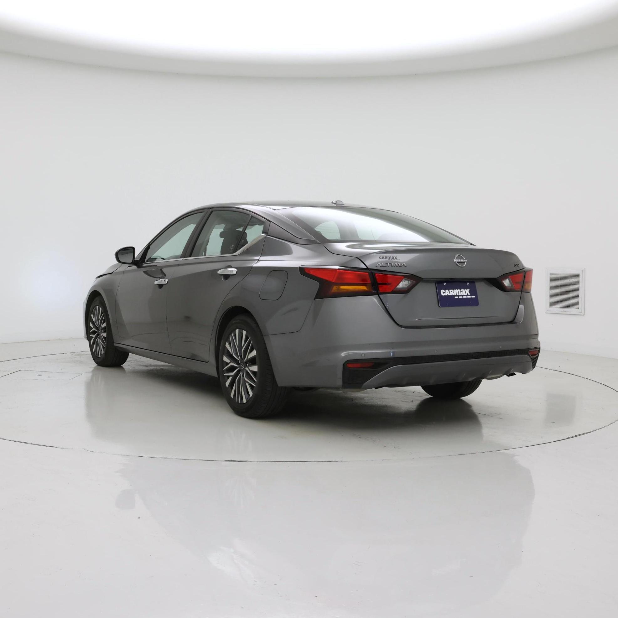 Thumbnail: 2023 Nissan Altima - 2