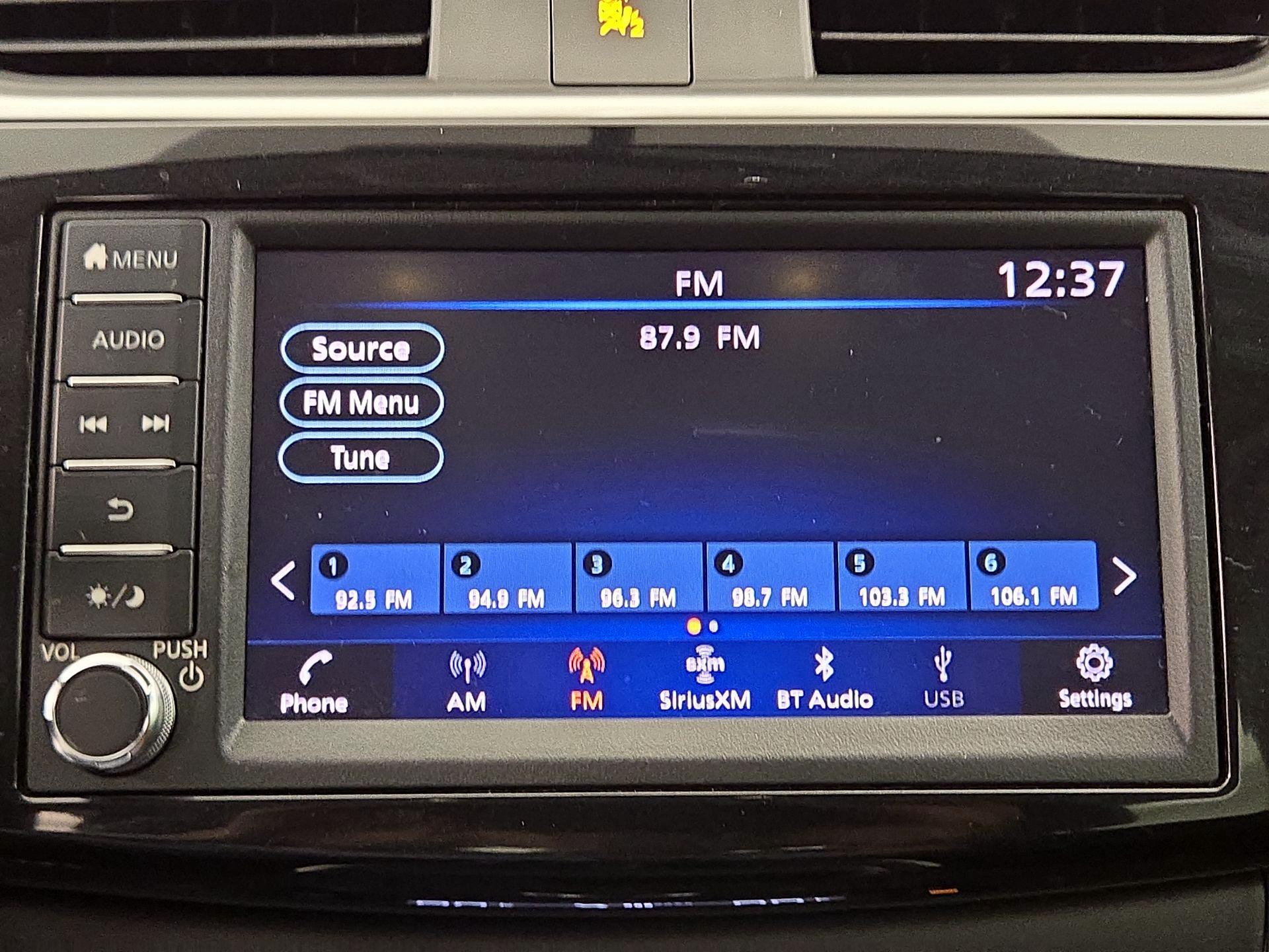 Thumbnail: 2019 Nissan Sentra - 15