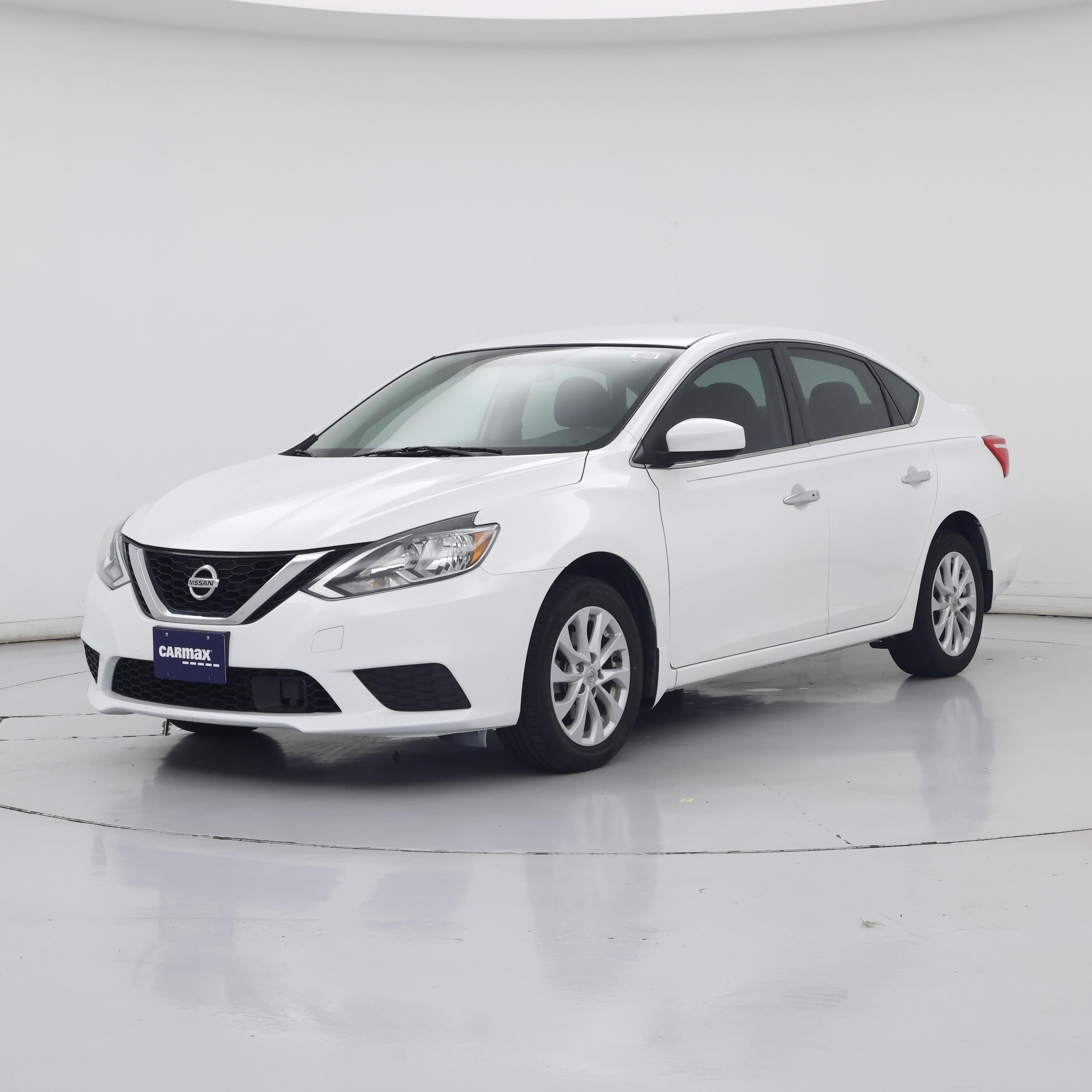 Thumbnail: 2019 Nissan Sentra - 4