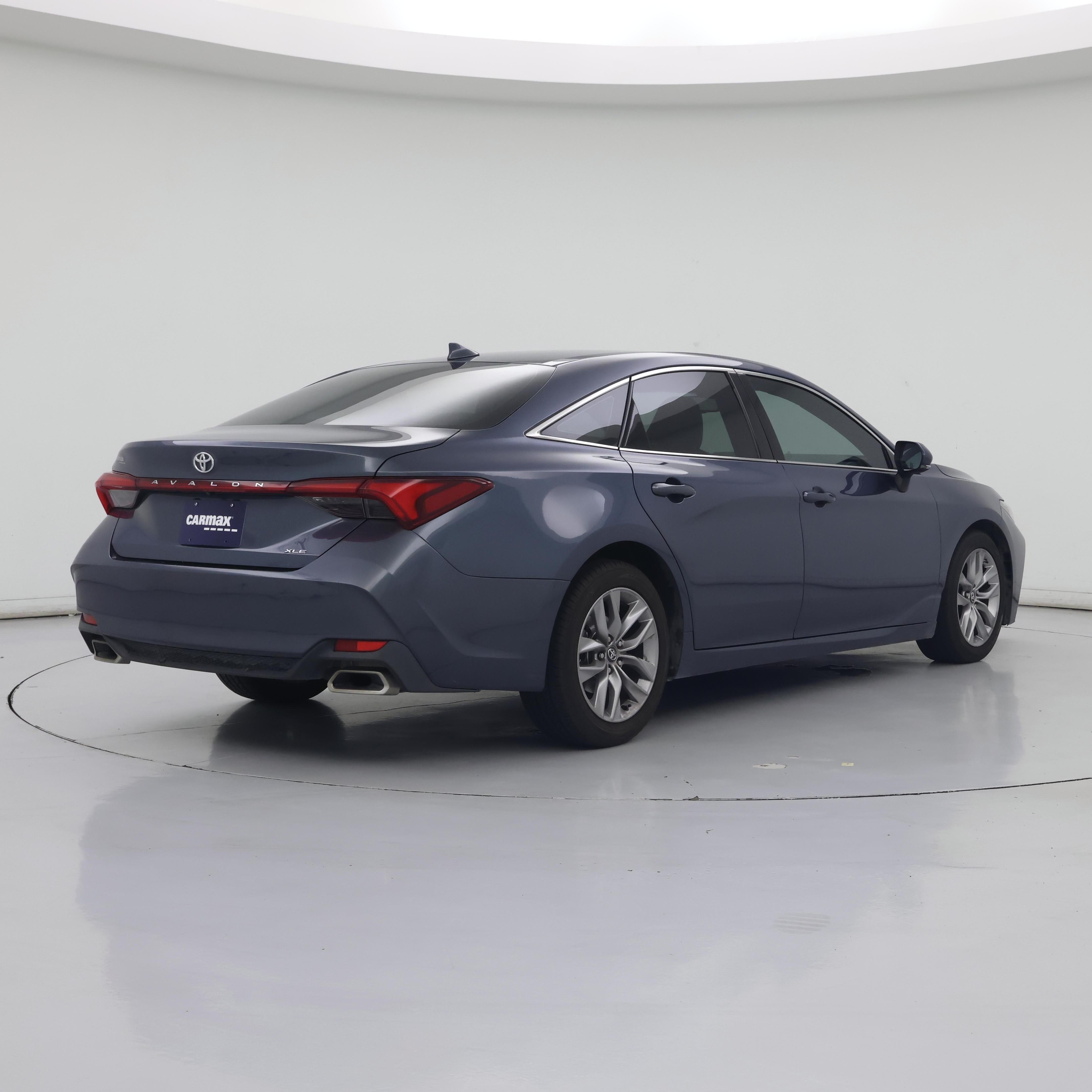 Thumbnail: 2019 Toyota Avalon - 8