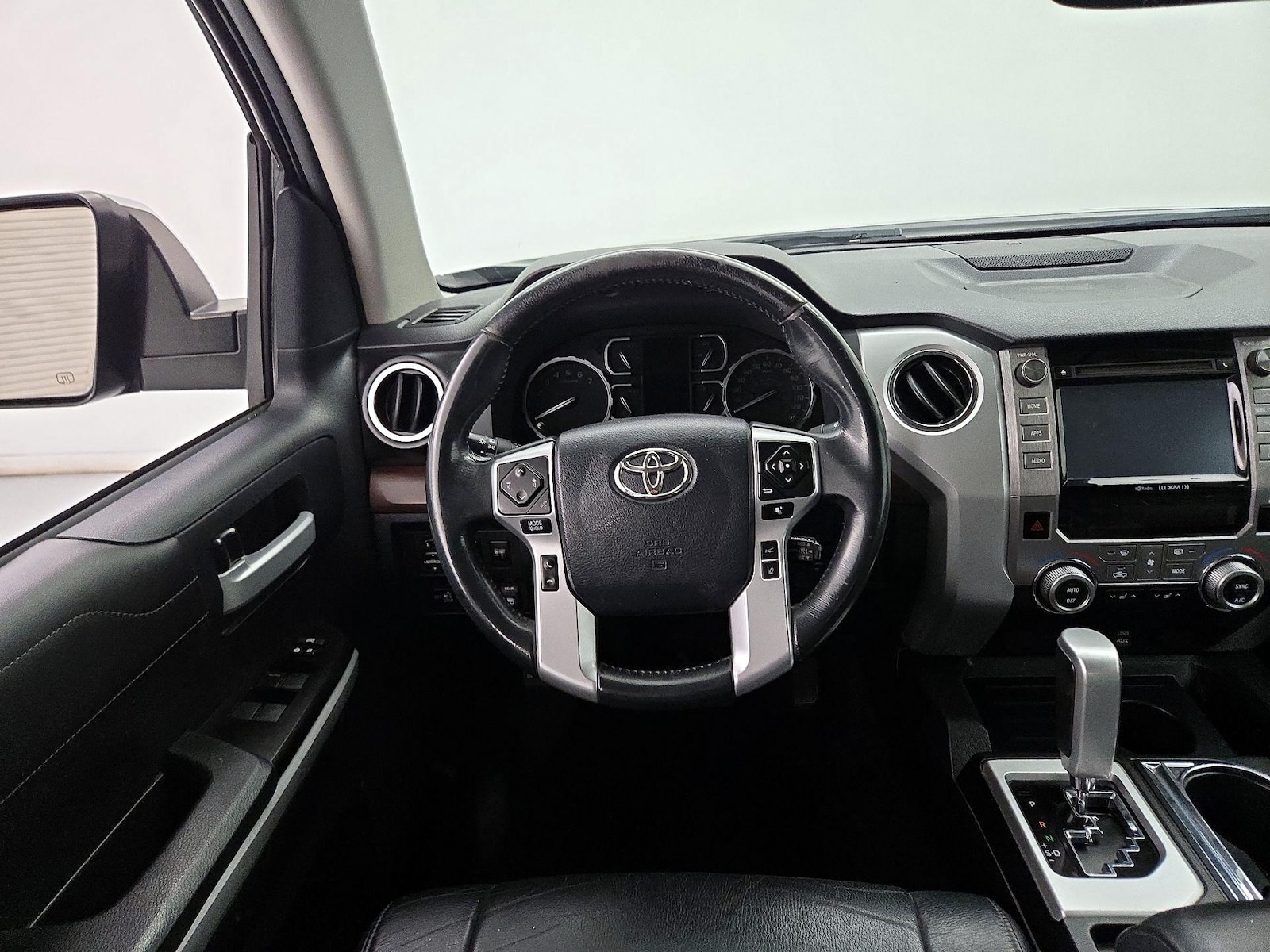 2018 Toyota Tundra Limited - Photo 11