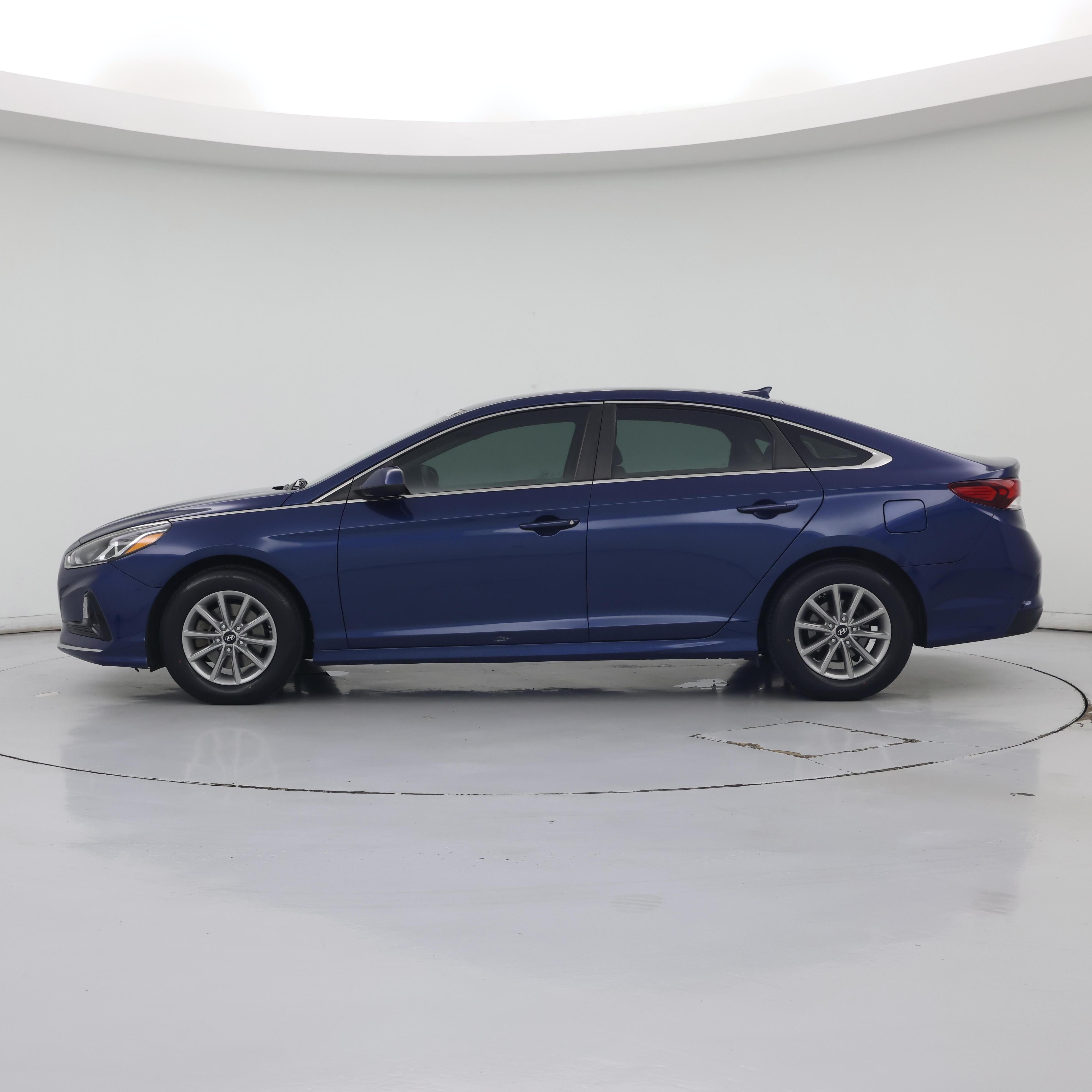 Thumbnail: 2019 Hyundai Sonata - 3