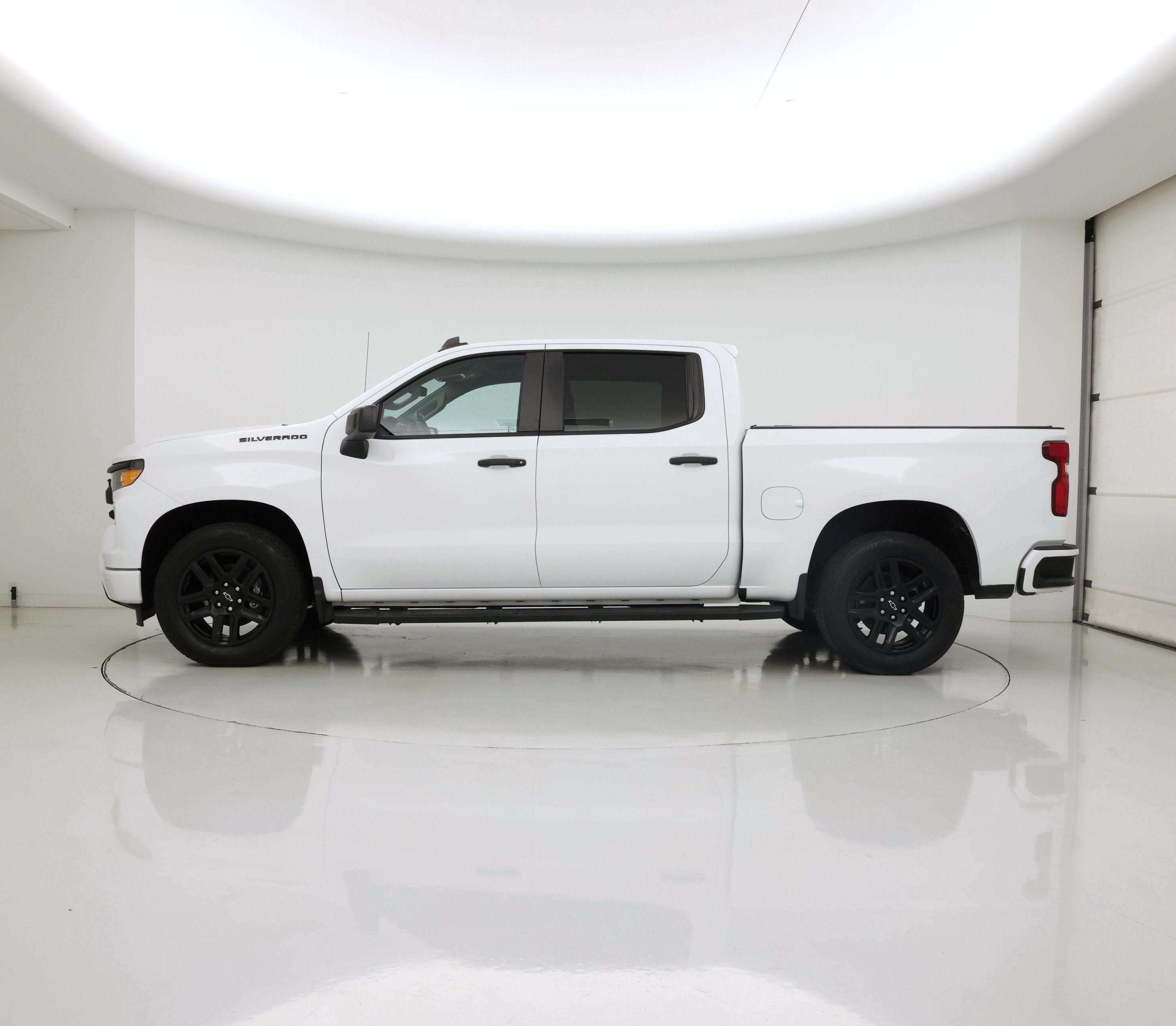 Thumbnail: 2024 Chevrolet Silverado 1500 - 3