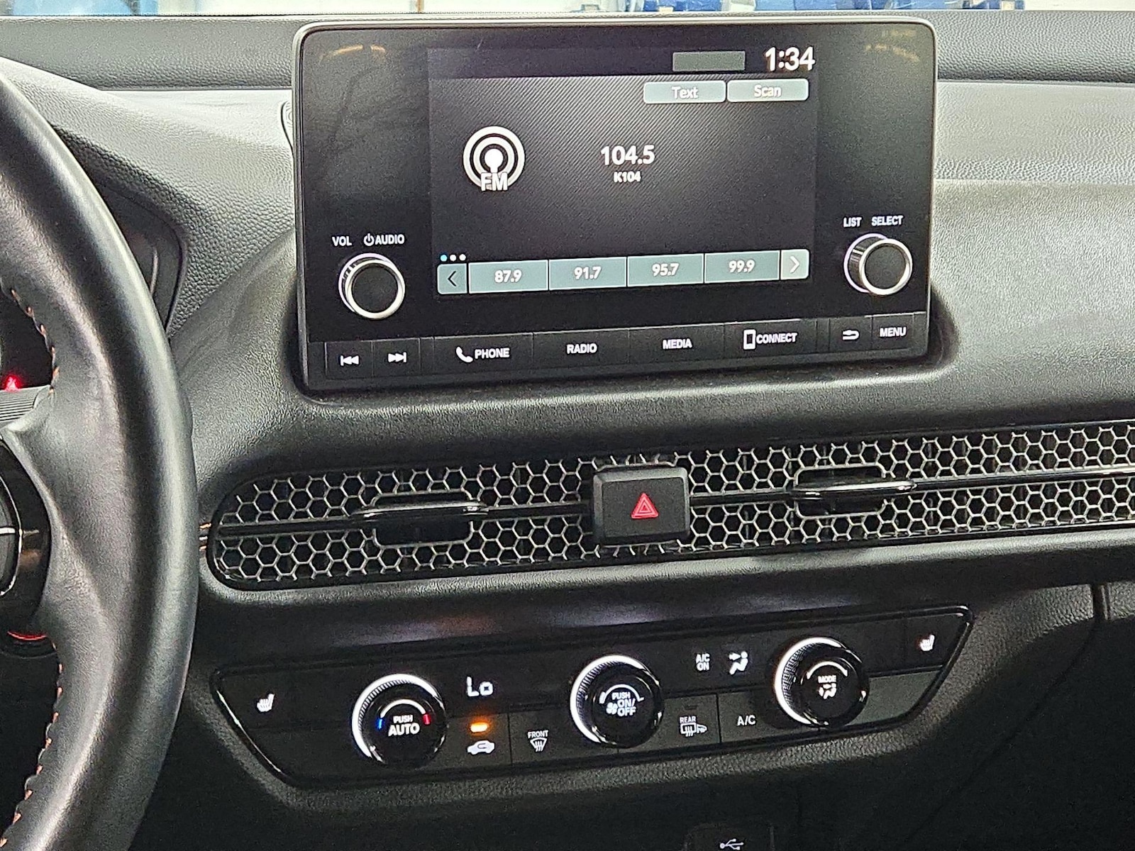 2025 Honda HR-V Sport - Photo 16