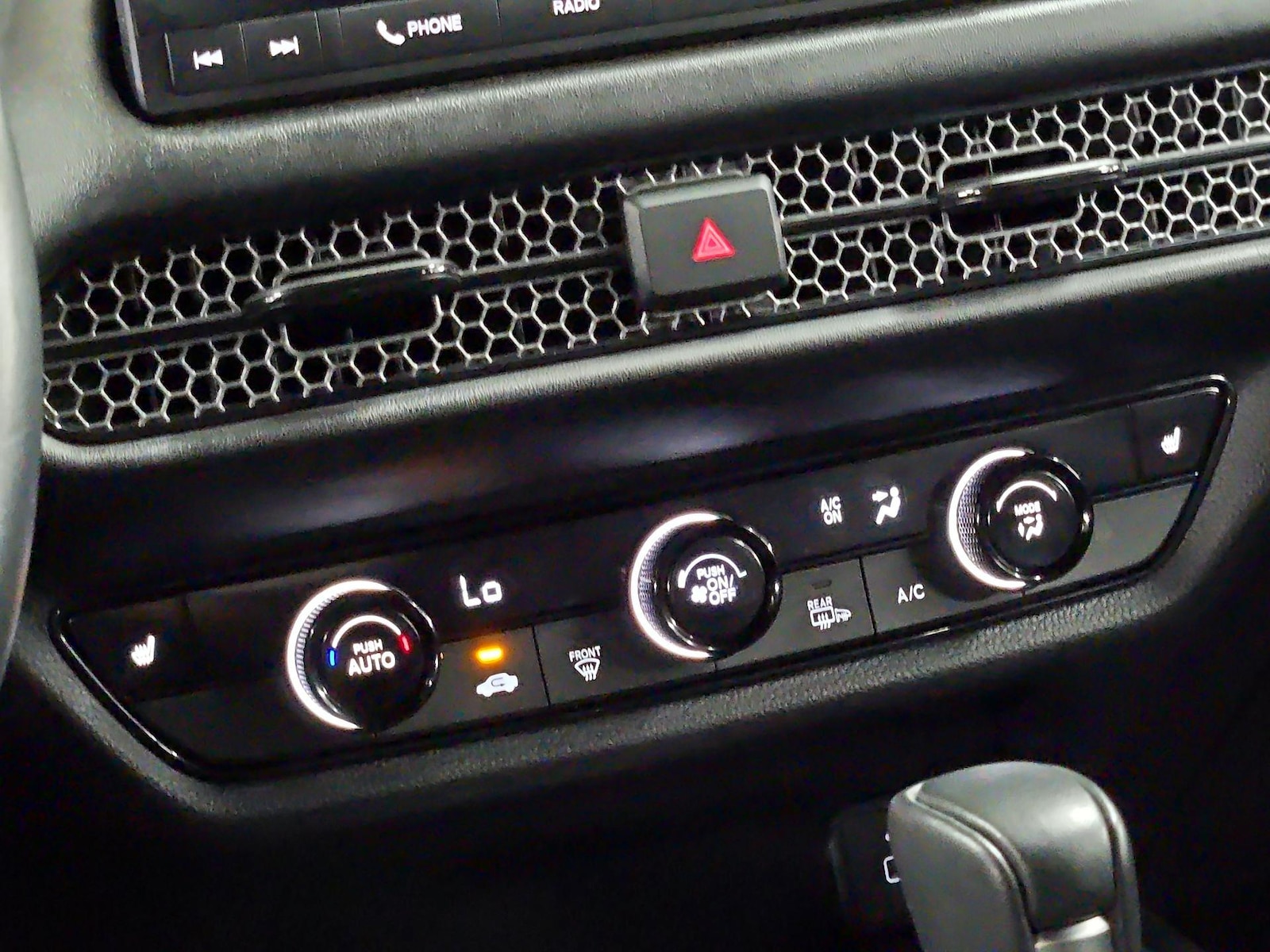 2025 Honda HR-V Sport - Photo 17