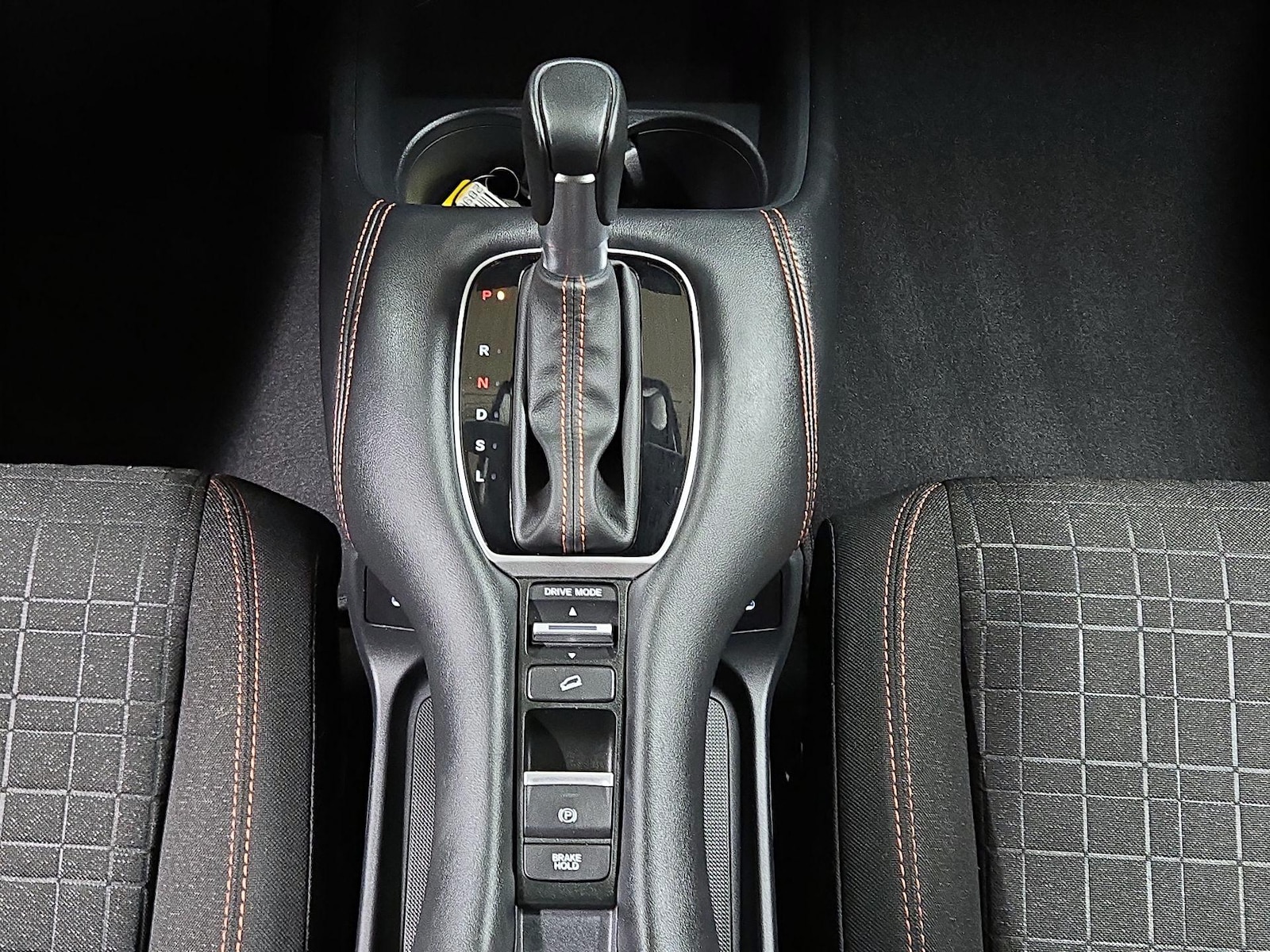 2025 Honda HR-V Sport - Photo 18