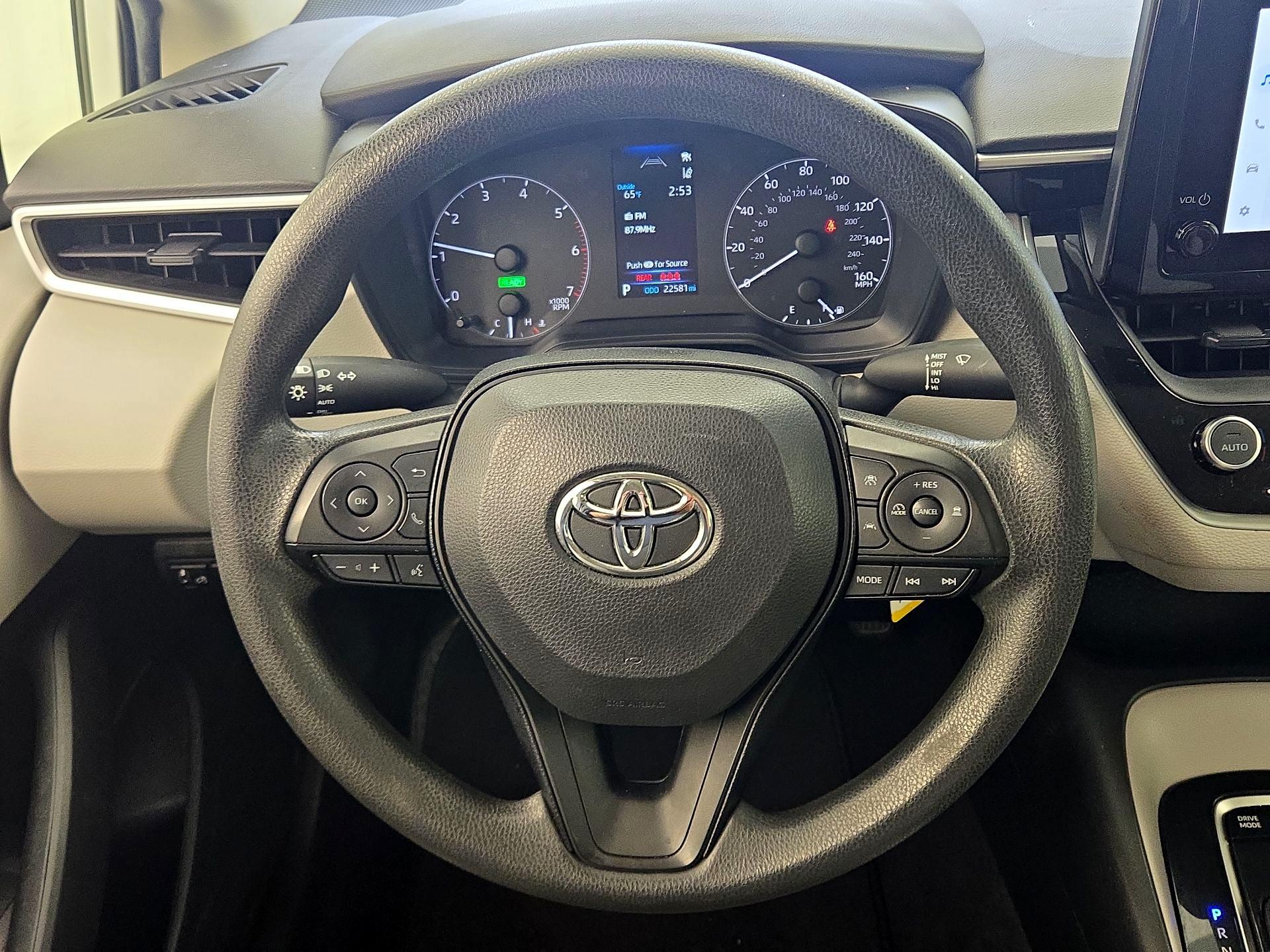 Thumbnail: 2023 Toyota Corolla - 10