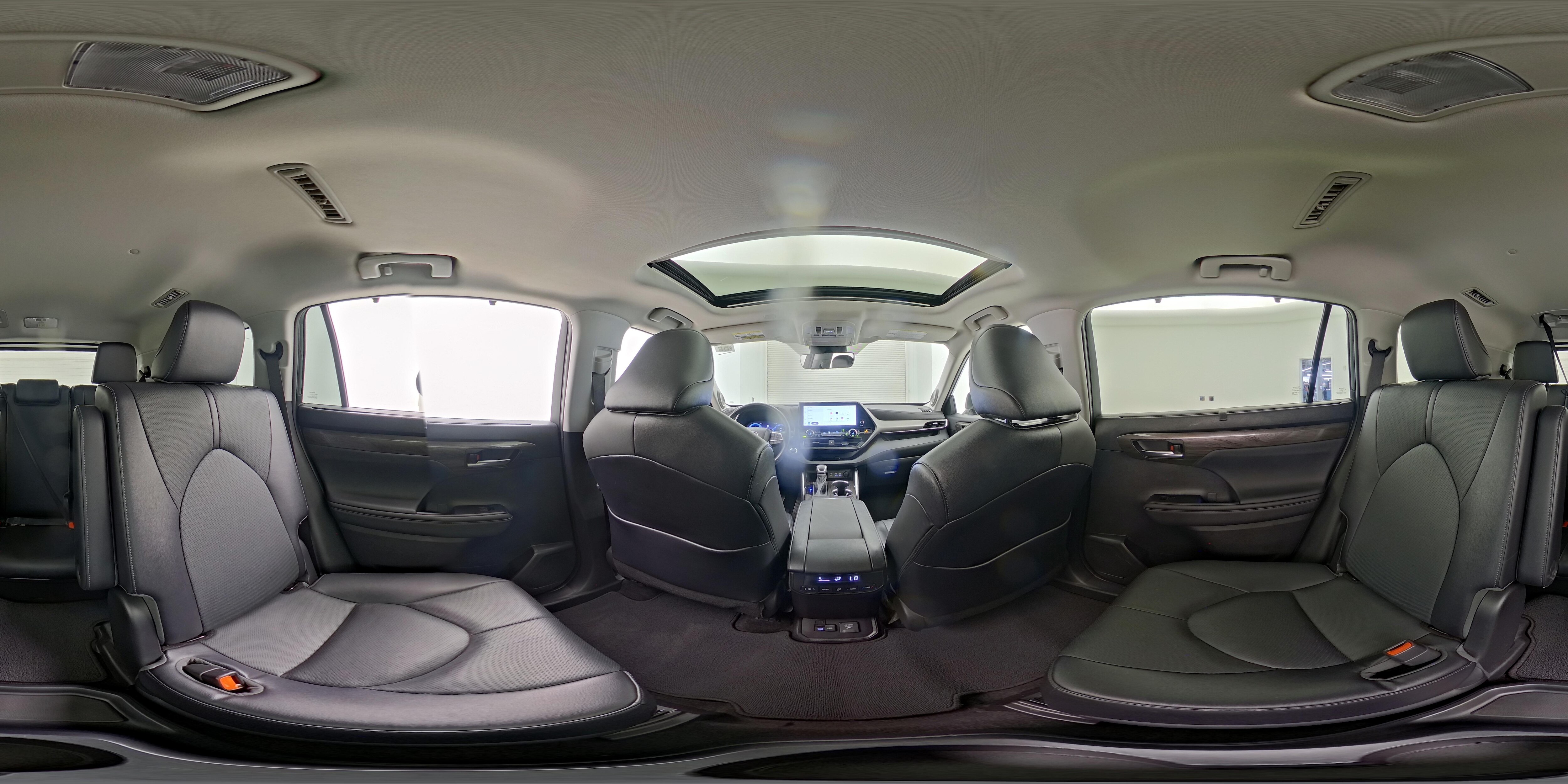 2023 Toyota Highlander Limited - Photo 25
