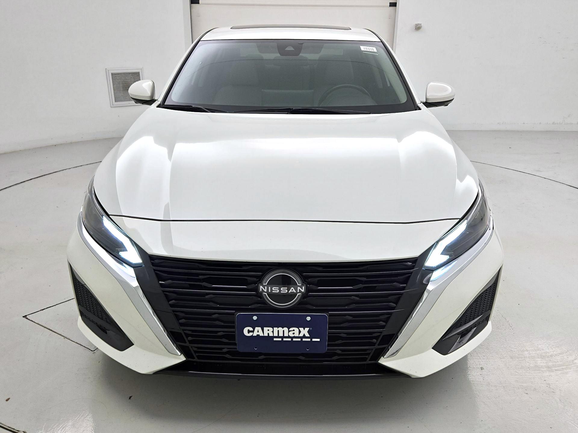 Thumbnail: 2023 Nissan Altima - 2