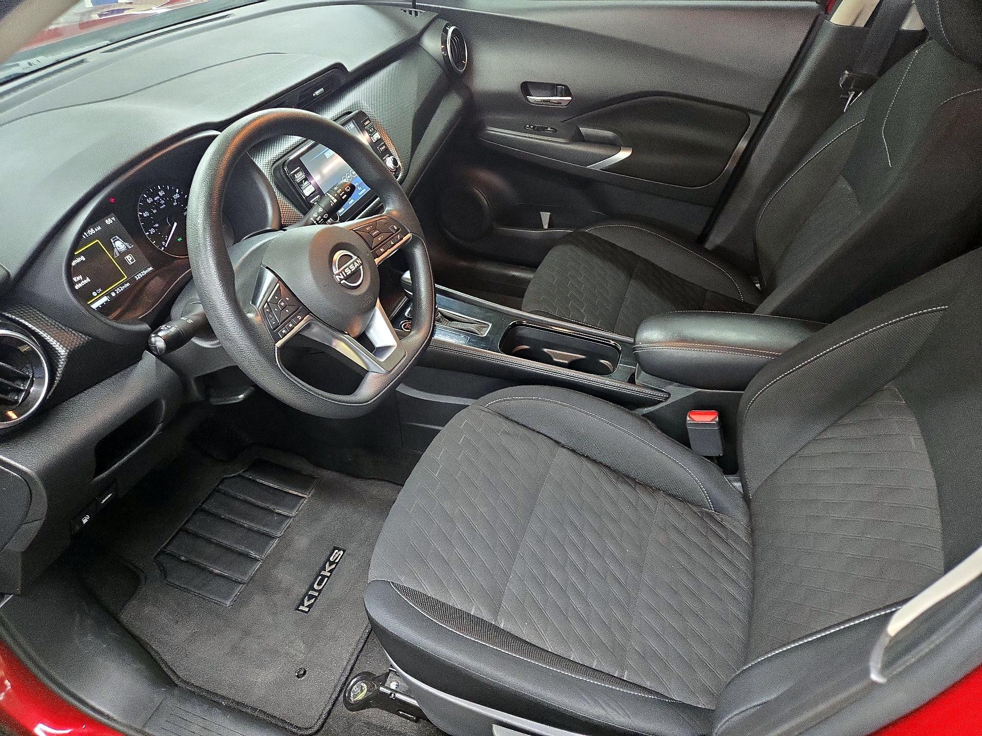 Thumbnail: 2023 Nissan Kicks - 11