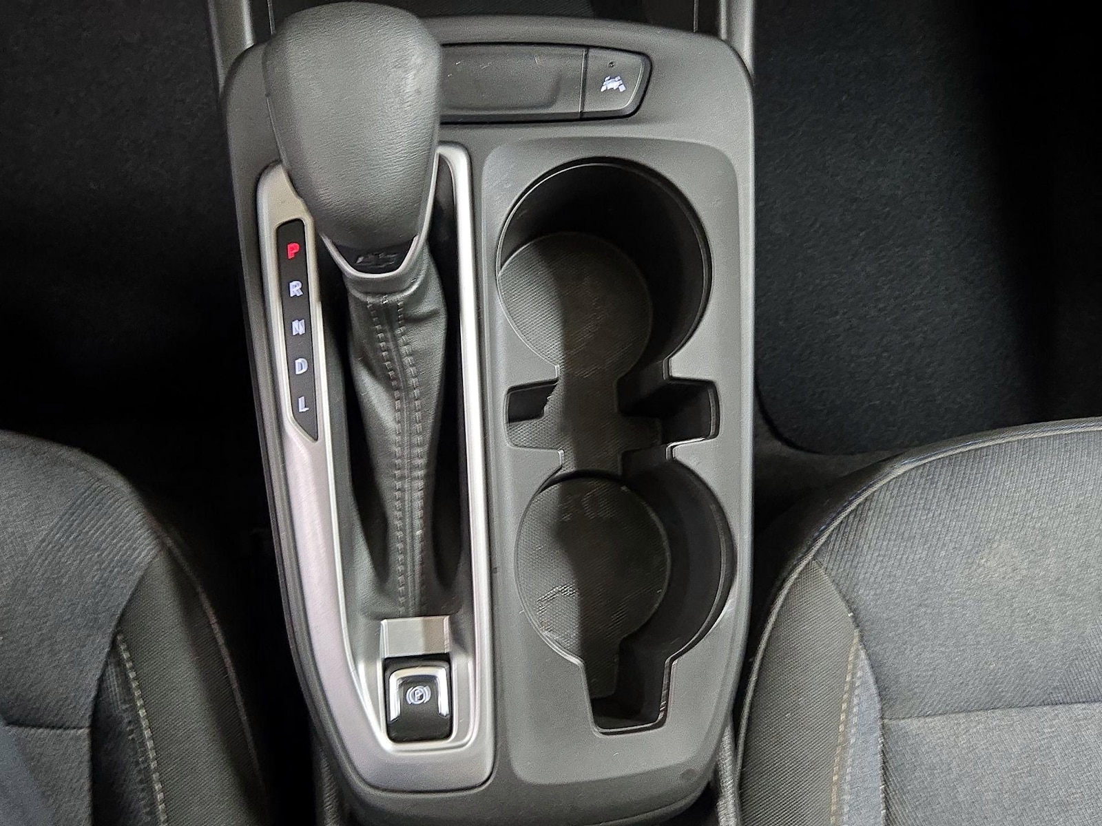 2025 Chevrolet Trax LS - Photo 18