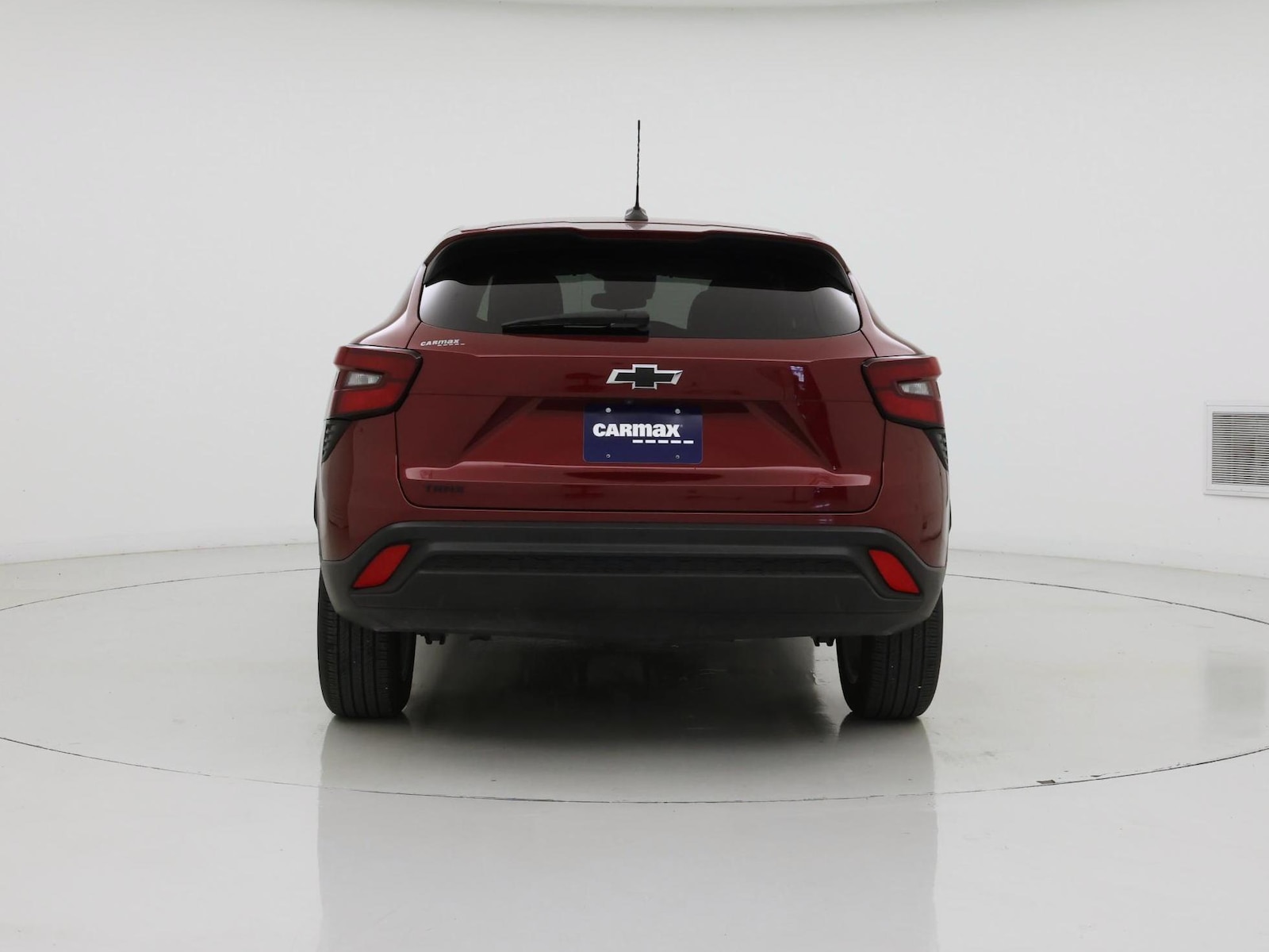 2025 Chevrolet Trax LS - Photo 7