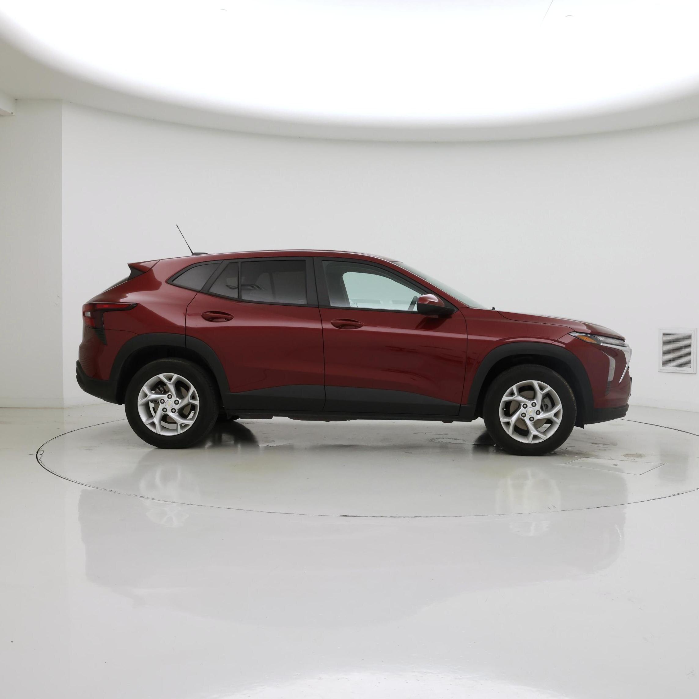 Thumbnail: 2025 Chevrolet Trax - 7